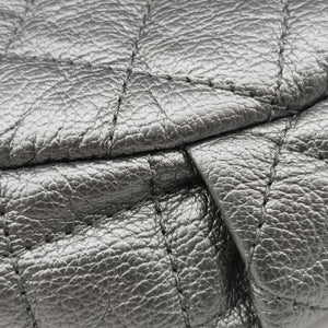 Pre-owned Chanel Matelasse Silver Leather A94102 bum bag/waist bag | stylenewstar