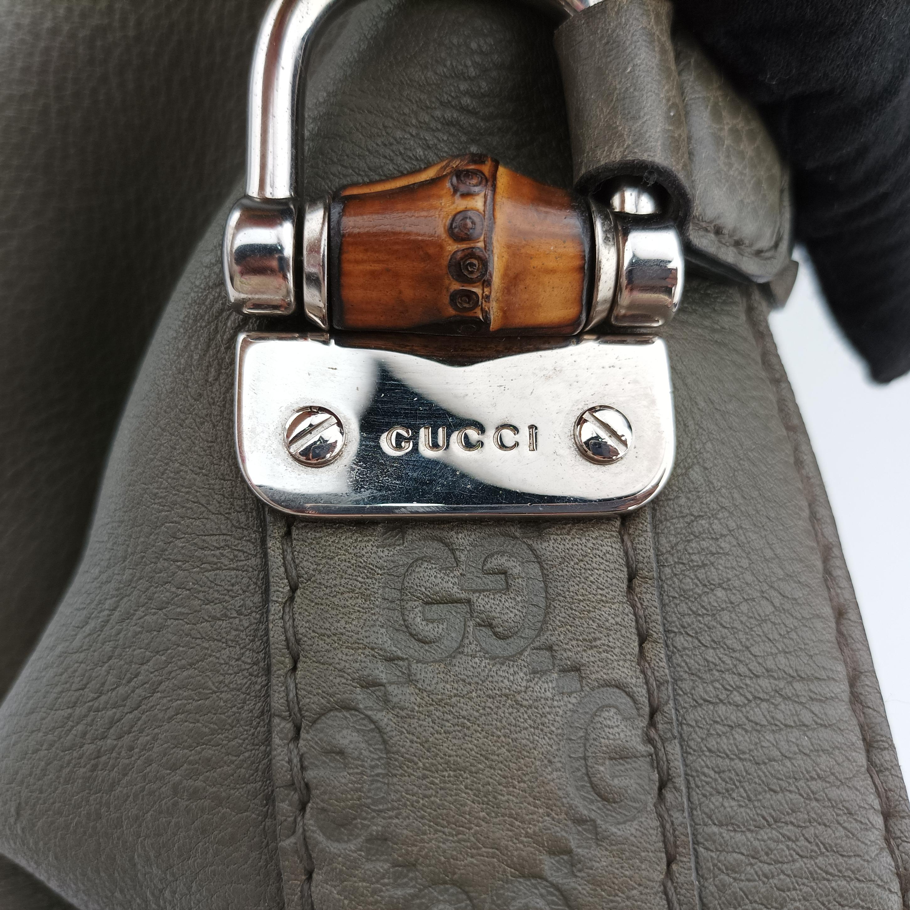 Pre-owned Gucci Medium Bamboo Green Leather 232959 handbag | stylenewstar