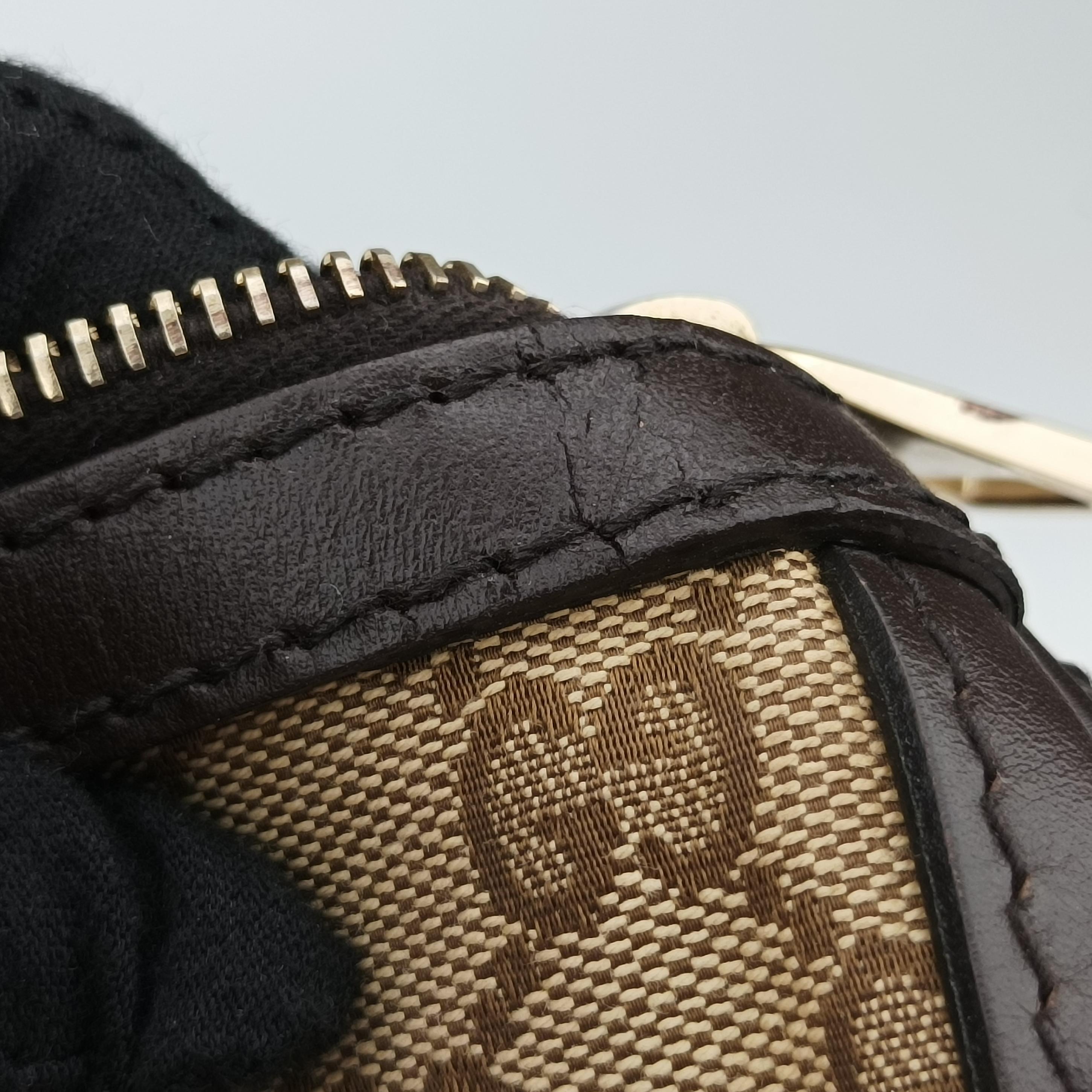 Pre-owned Gucci Sherry Line Beige×green×red canvas×leather 247205 handbag | stylenewstar