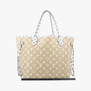Pre-owned Louis Vuitton Neverfull MM Green Monogram Giant M44568 shoulderbag | stylenewstar
