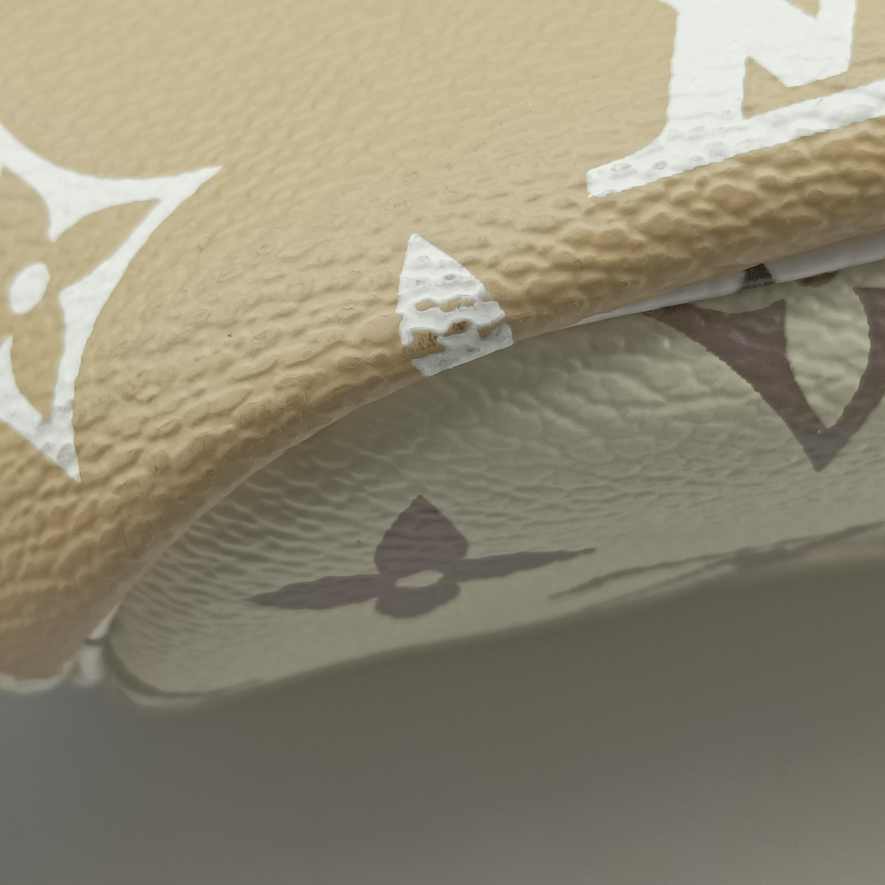 Pre-owned Louis Vuitton Neverfull MM Green Monogram Giant M44568 shoulderbag | stylenewstar