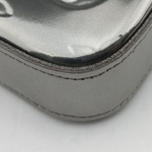 Vintage Louis Vuitton Pochette Felice Silver Vernis M68648 shoulderbag | stylenewstar