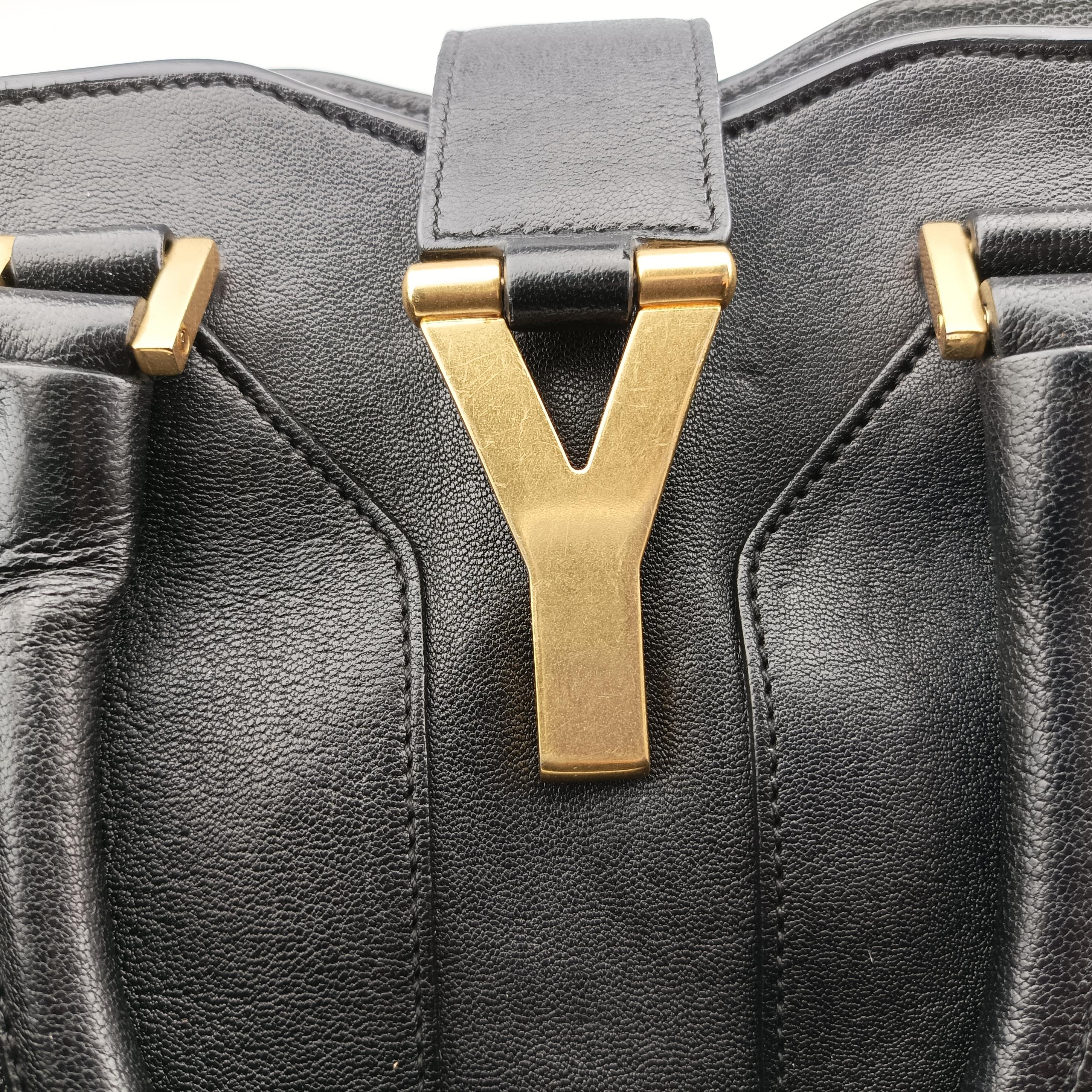Pre-owned Yves Saint Laurent Cabas ChYc Mini Black Leather 311222 shoulderbag | stylenewstar