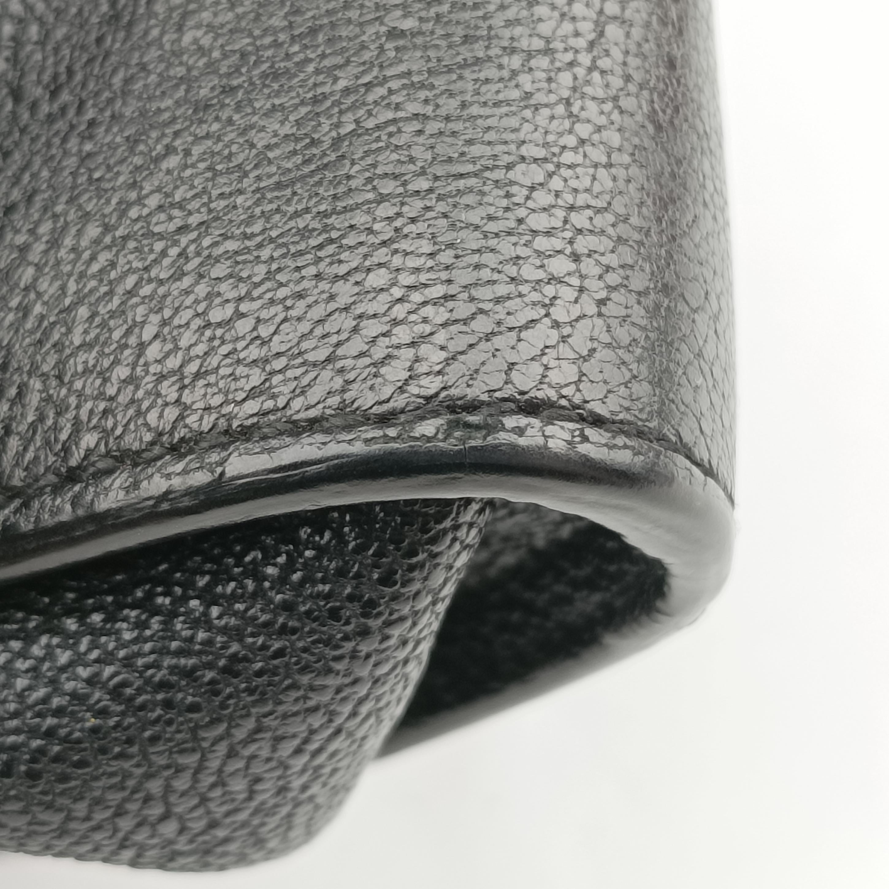 Pre-owned Yves Saint Laurent Cabas ChYc Mini Black Leather 311222 shoulderbag | stylenewstar