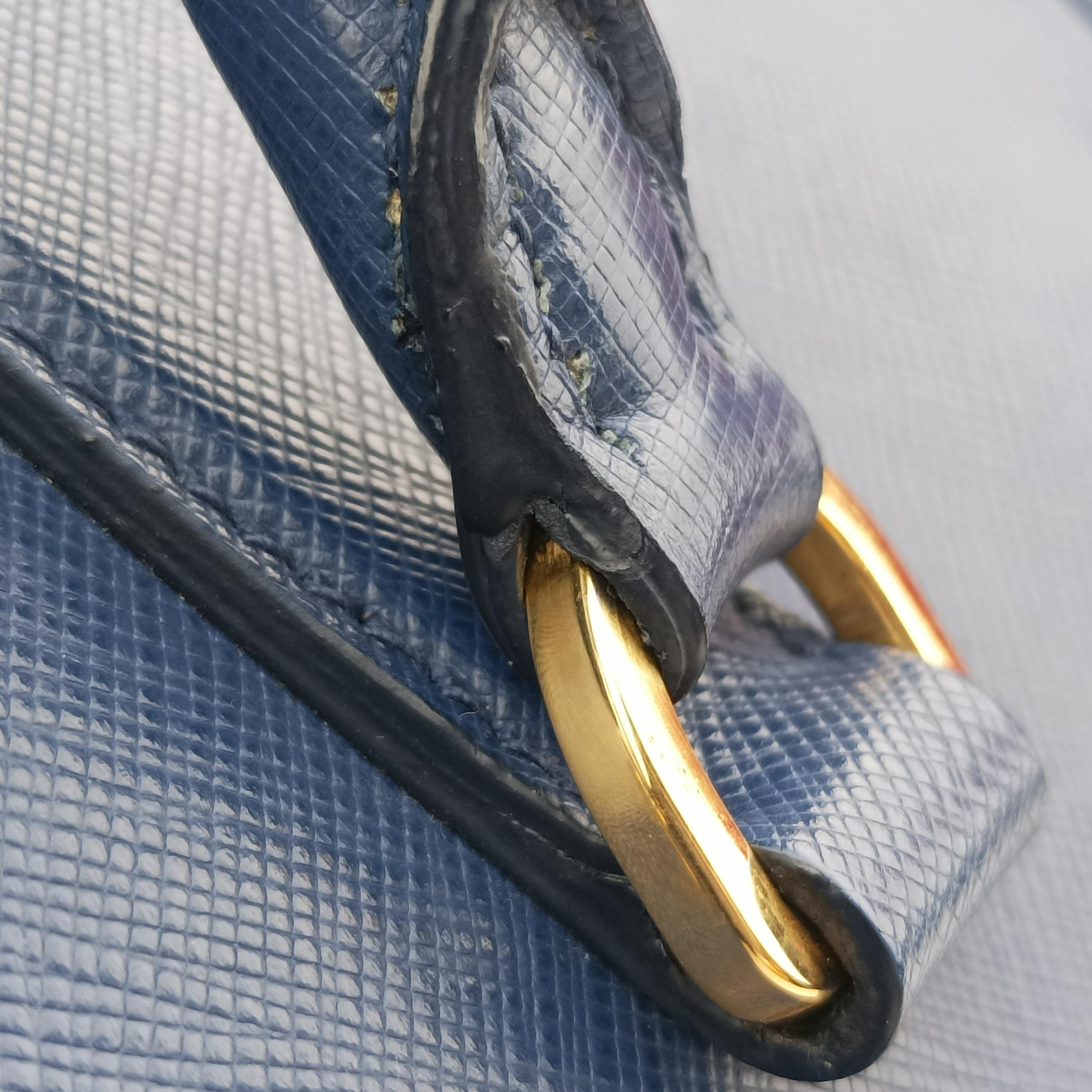 Pre-owned Prada Galleria front pocket Blue SAFFIANO Leather BN2674 shoulderbag | stylenewstar