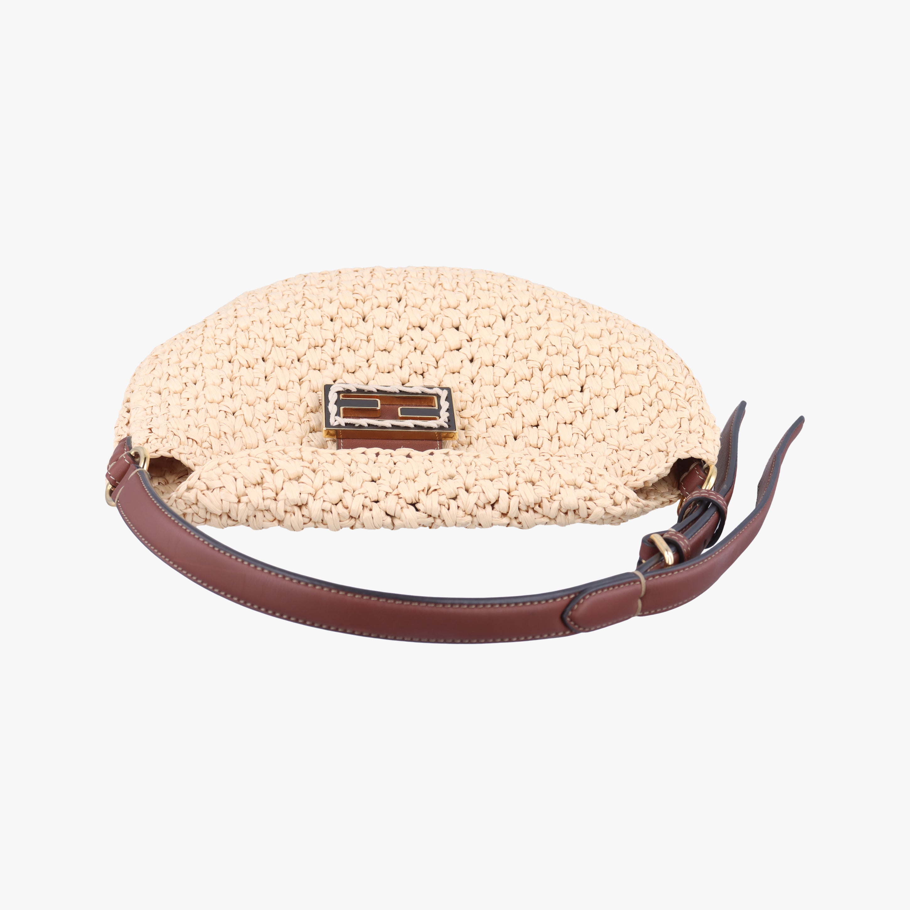 Pre-owned Fendi Croissant Crochet Beige straw 8BR790 shoulderbag | stylenewstar
