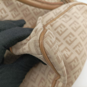 Pre-owned Fendi Zucchino Forever Bauletto beige canvas 8BL063 handbag | stylenewstar