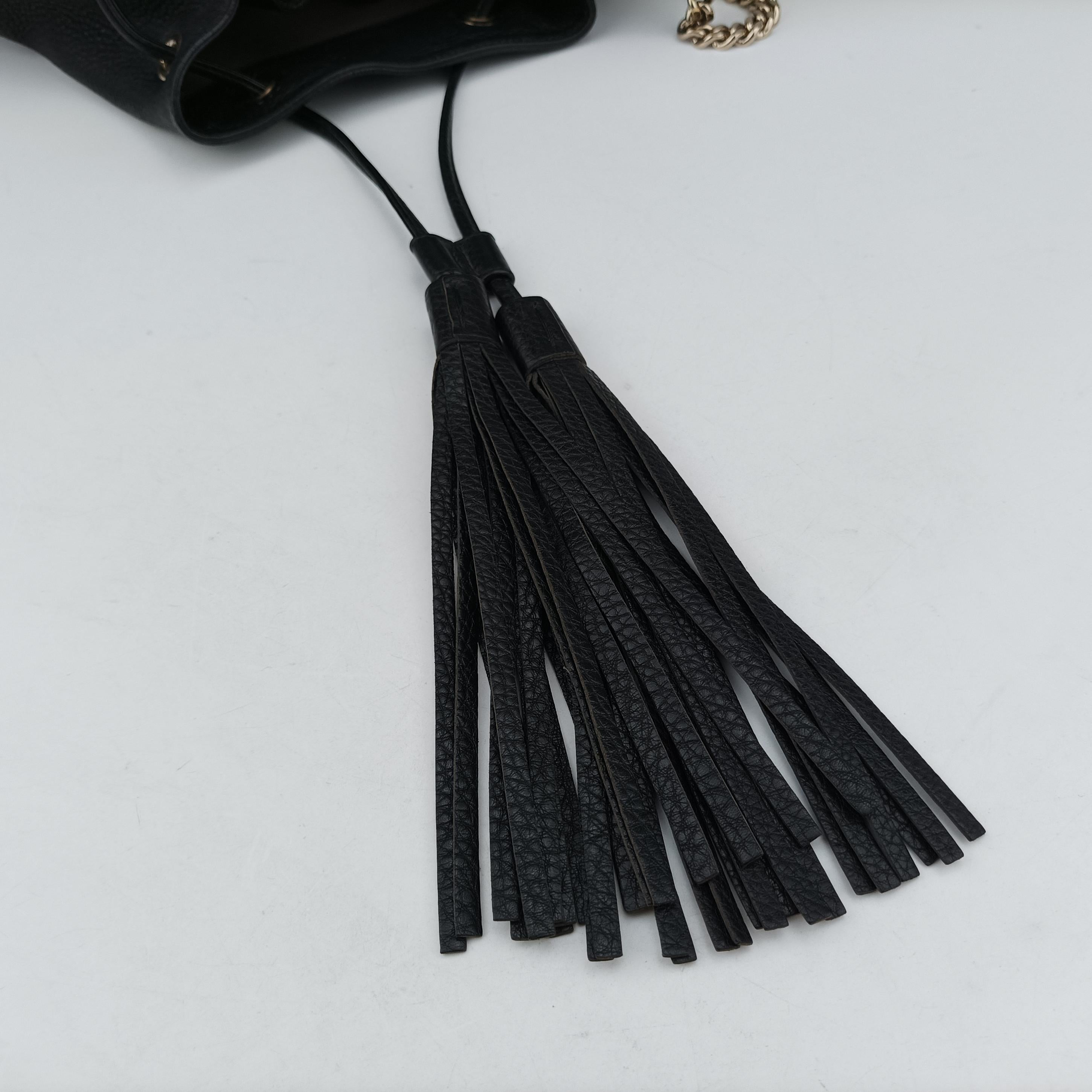 Pre-owned Gucci Bamboo Fringe Tassel Bucket Black Leather 387613 shoulderbag | stylenewstar