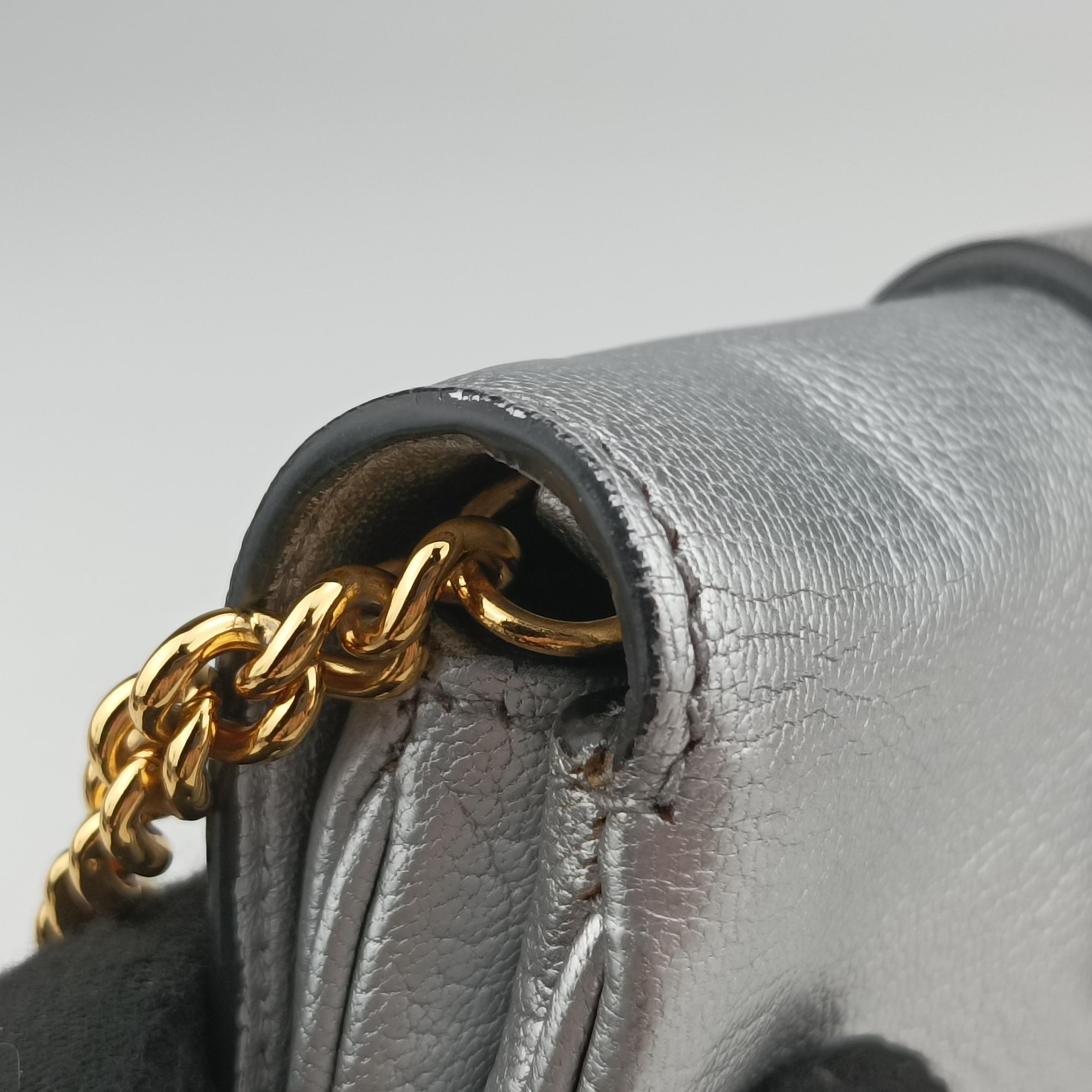 Pre-owned Miu Miu Miu Lady Silver Leather  shoulderbag | stylenewstar