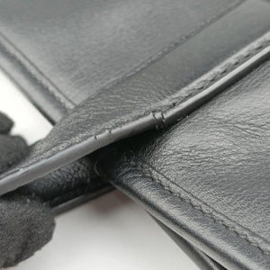 Vintage Prada triangle logo plate Black leather 2VG033 shoulderbag | stylenewstar