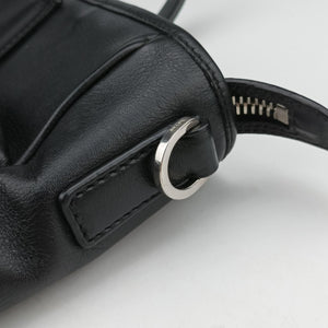 Vintage Prada triangle logo plate Black leather 2VG033 shoulderbag | stylenewstar