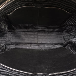 Vintage Prada triangle logo plate Black leather 2VG033 shoulderbag | stylenewstar