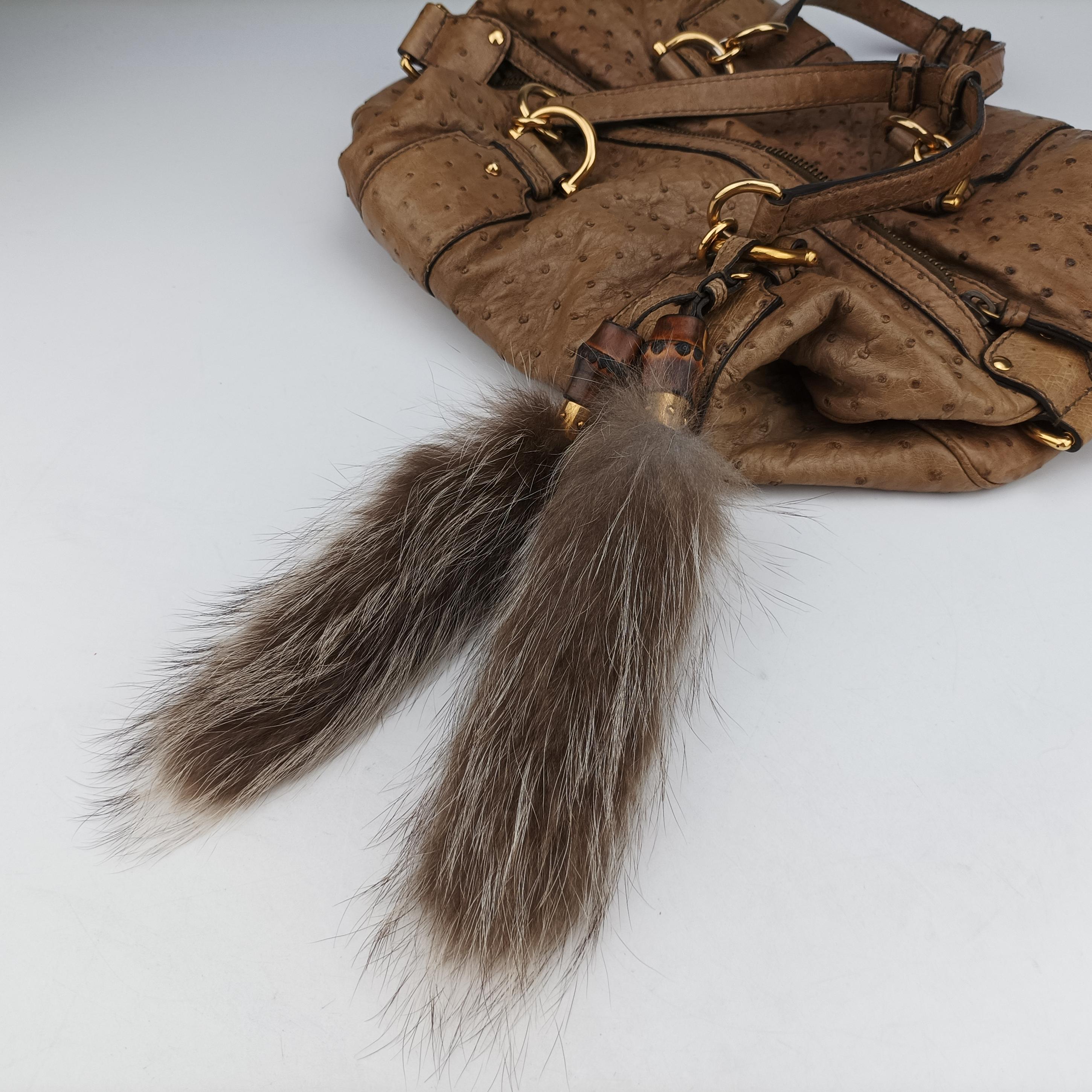 Pre-owned Gucci Ostrich Sumila Tote beige Ostrich Leather 269928 shoulderbag | stylenewstar