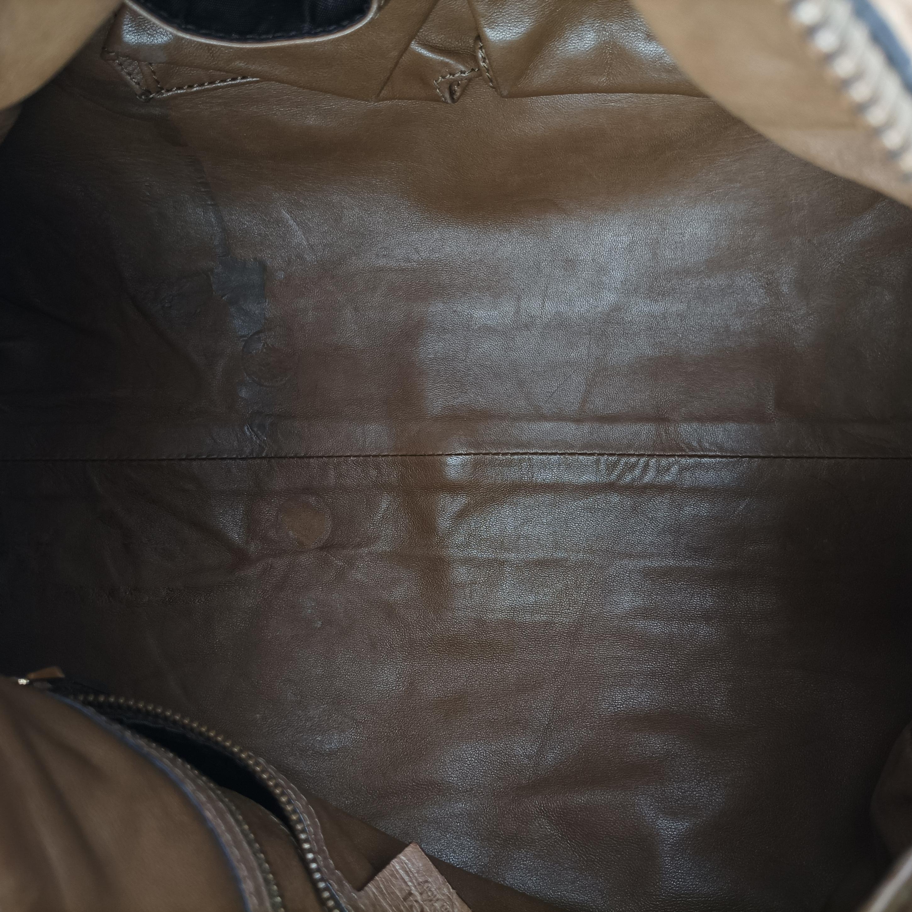 Pre-owned Gucci Ostrich Sumila Tote beige Ostrich Leather 269928 shoulderbag | stylenewstar