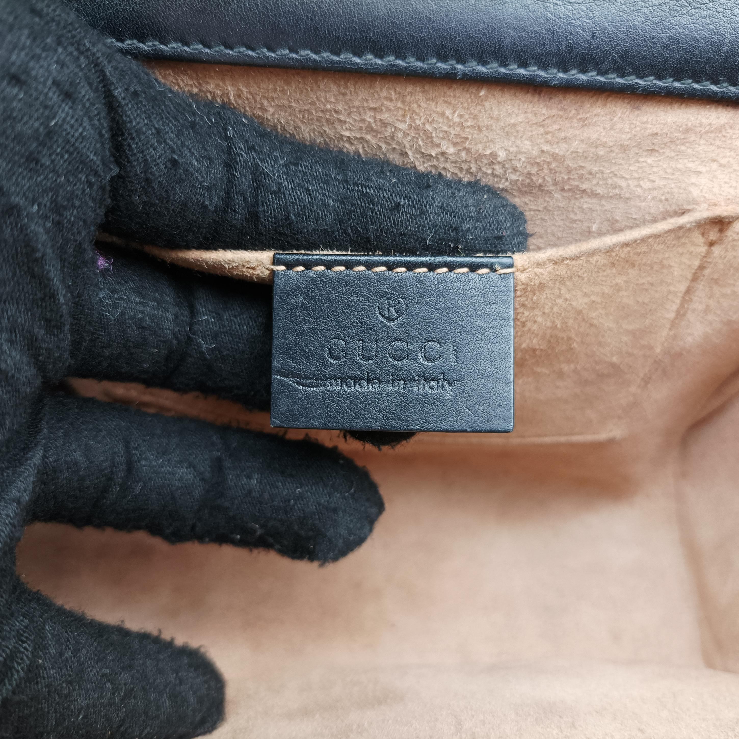 Secondhand Gucci Padlock Black Leather 432182 shoulderbag | stylenewstar