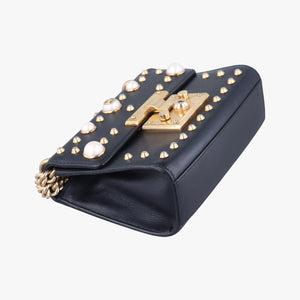 Secondhand Gucci Padlock Black Leather 432182 shoulderbag | stylenewstar