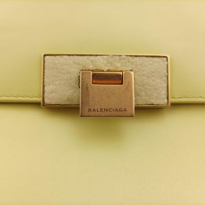 Pre-owned Balenciaga Le Dix Cartable Yellow Leather  shoulderbag | stylenewstar