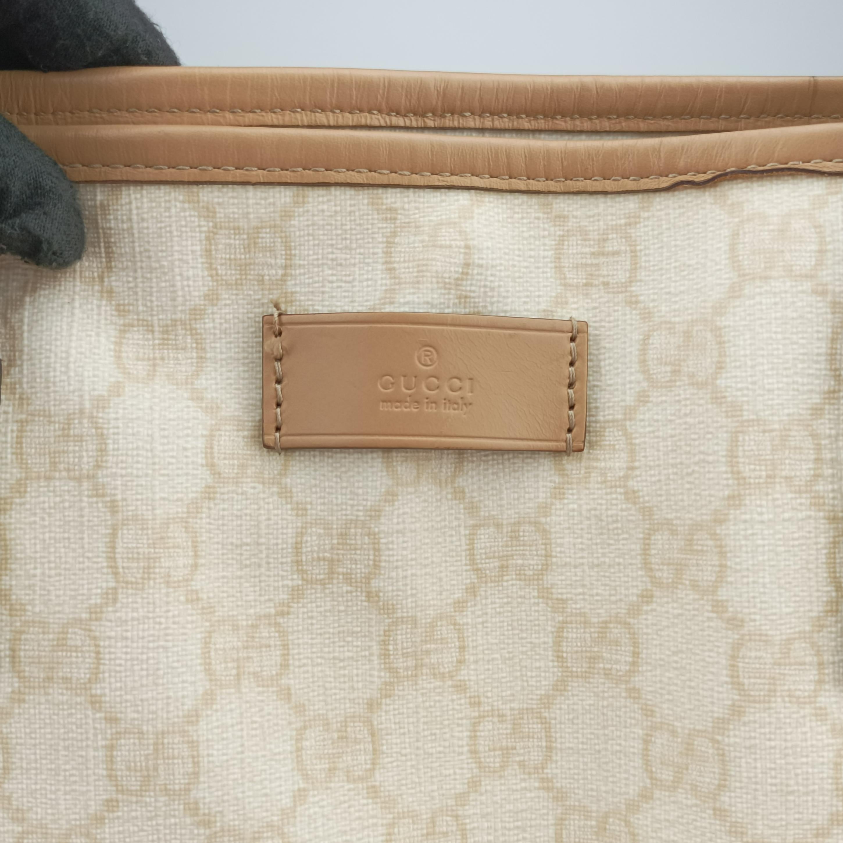 Pre-owned Gucci Guccissima GG Imprime White PVC coated canvas 211120 handbag | stylenewstar
