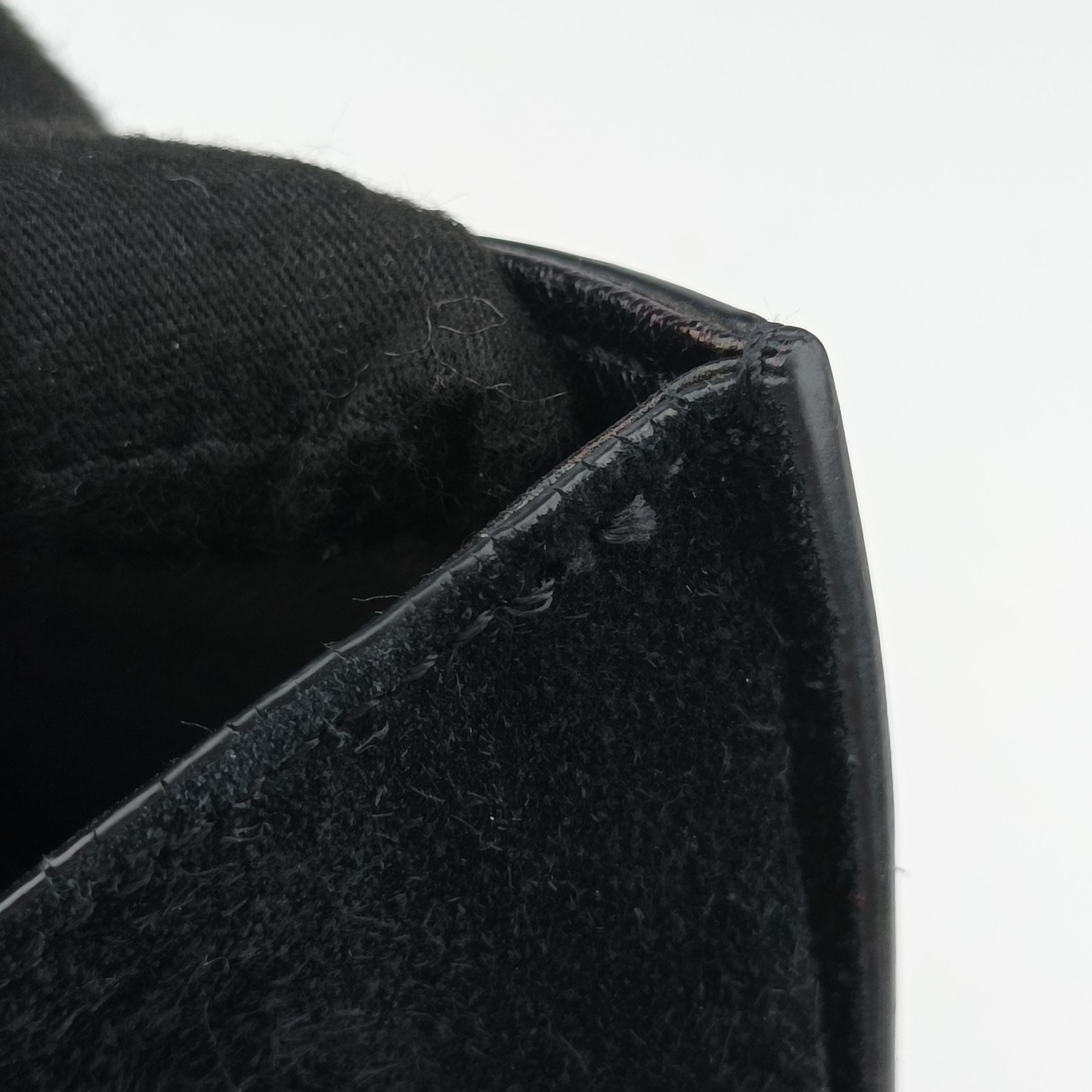 Pre-owned Yves Saint Laurent Kate Star Black Suede 471286 shoulderbag | stylenewstar