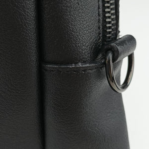 Secondhand Yves Saint Laurent Bold Black Leather 440606 shoulderbag | stylenewstar