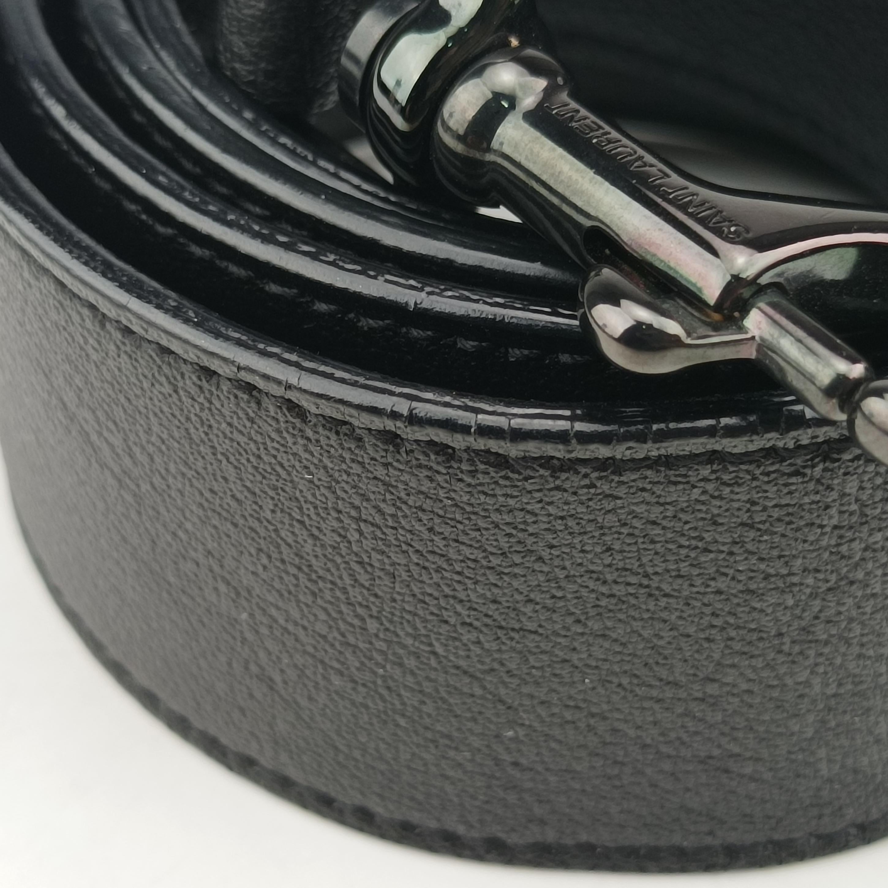 Secondhand Yves Saint Laurent Bold Black Leather 440606 shoulderbag | stylenewstar