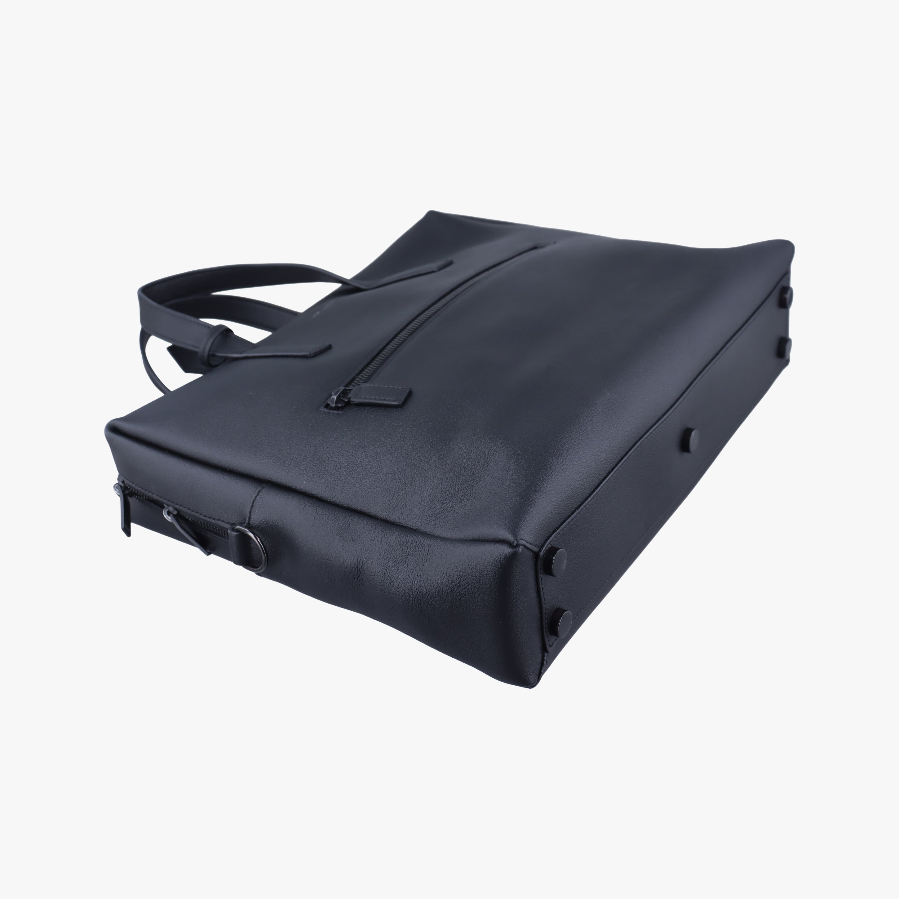 Secondhand Yves Saint Laurent Bold Black Leather 440606 shoulderbag | stylenewstar