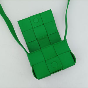 Pre-owned Bottega Veneta candy cassette Green lambskin  shoulderbag | stylenewstar