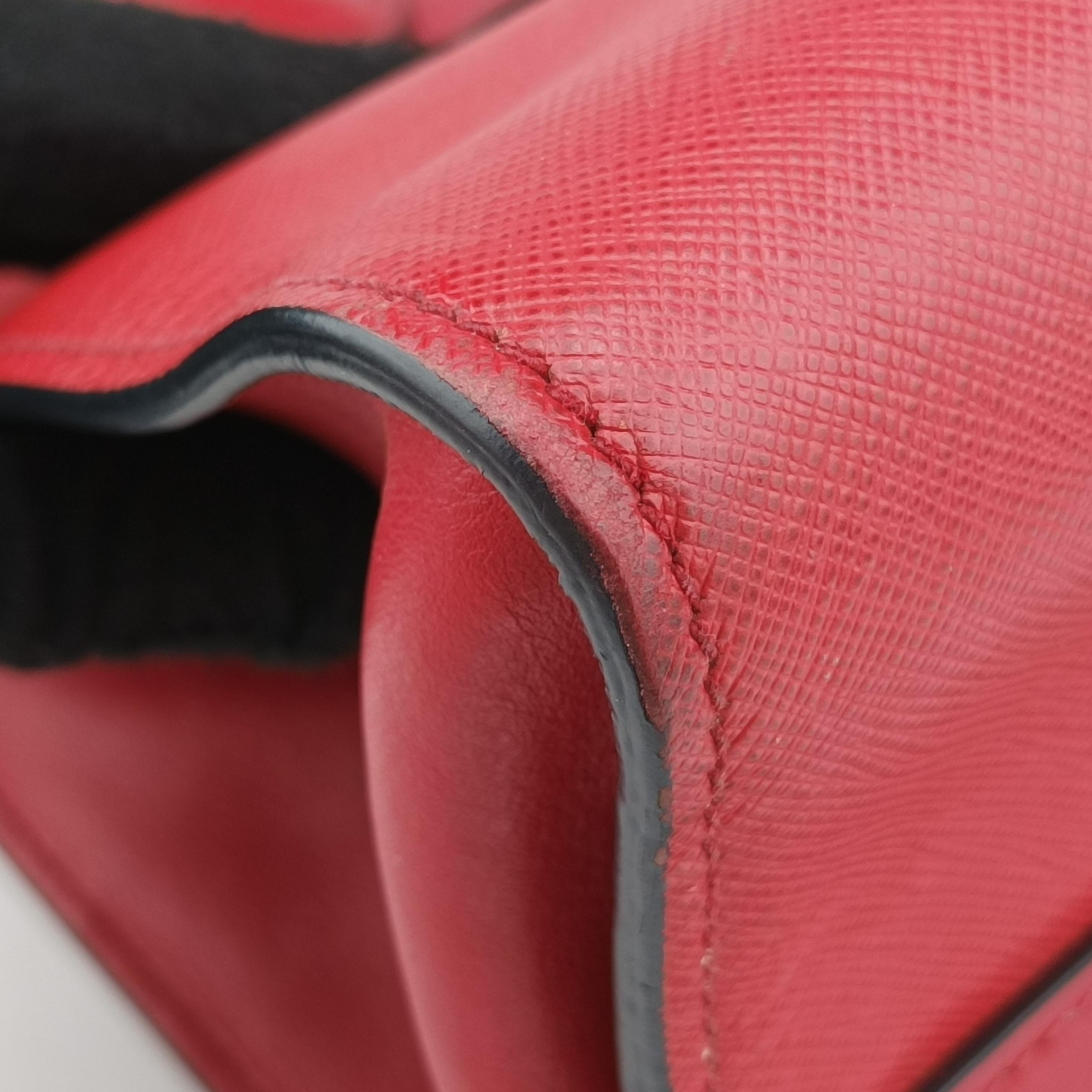 Pre-owned Prada Paradigm Red SAFFIANO Leather 1BA130 shoulderbag | stylenewstar