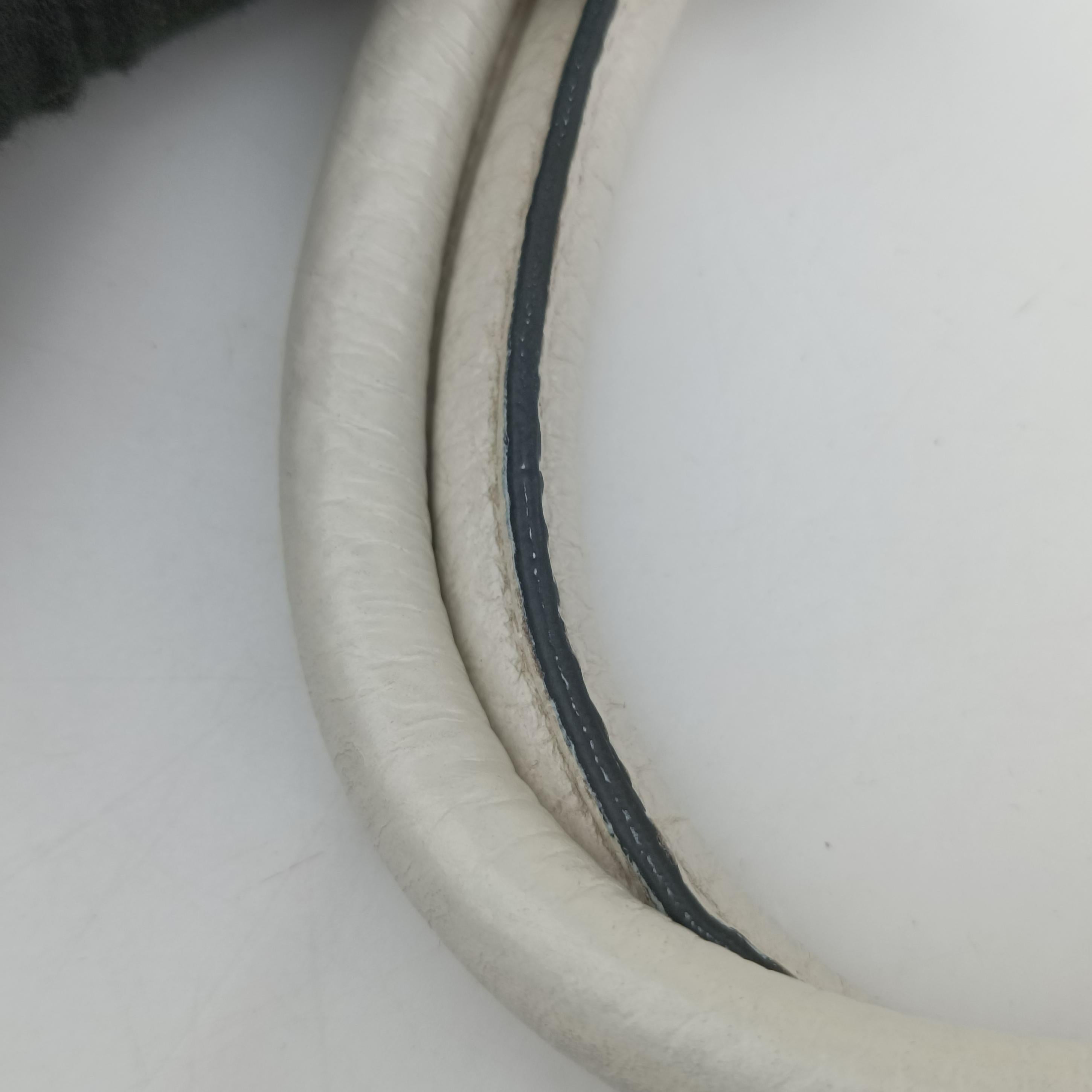 Pre-owned Gucci Horsebit Medium Hasler White Leather 137385 handbag | stylenewstar