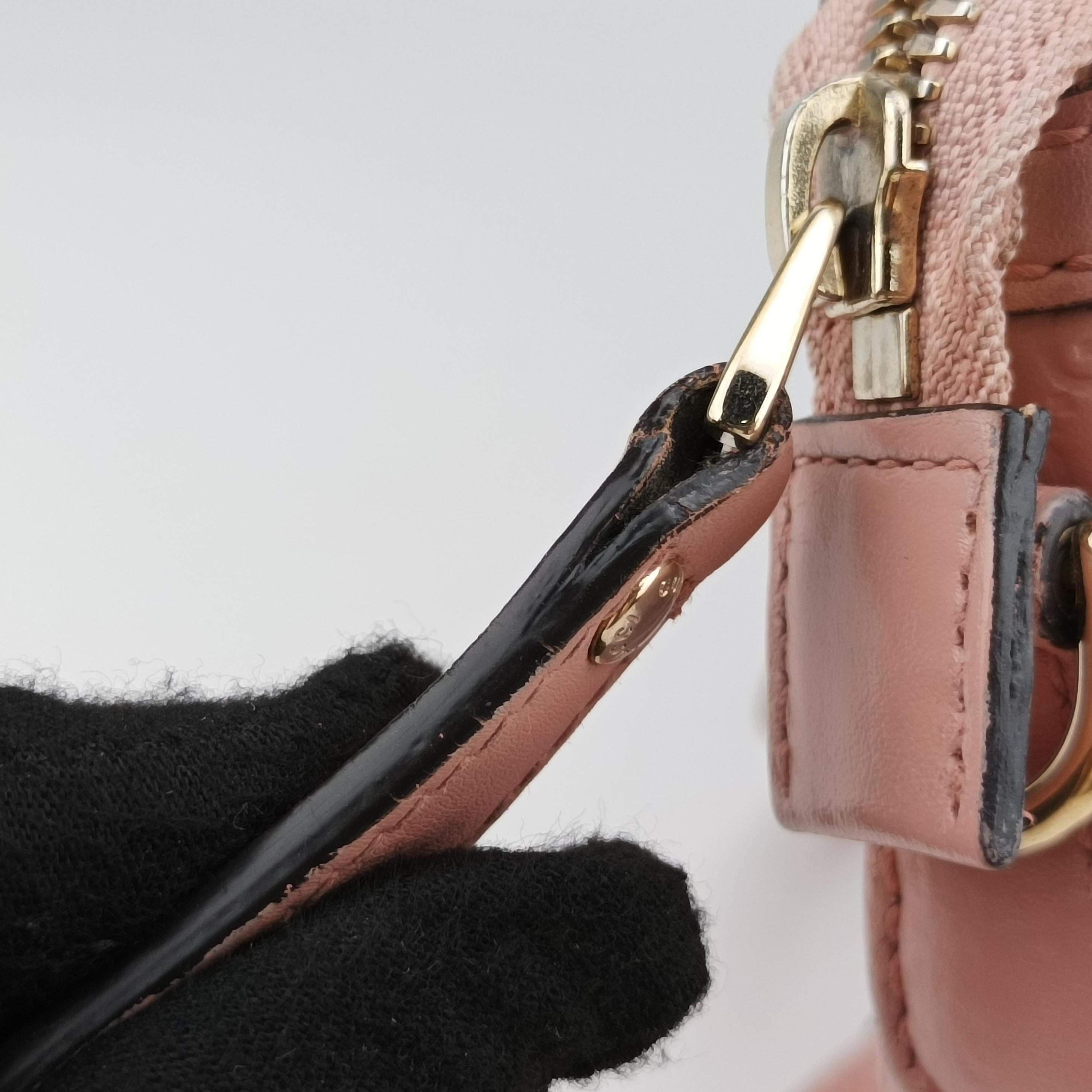 Pre-owned Gucci Microguccissima Pink Leather 449657 handbag | stylenewstar