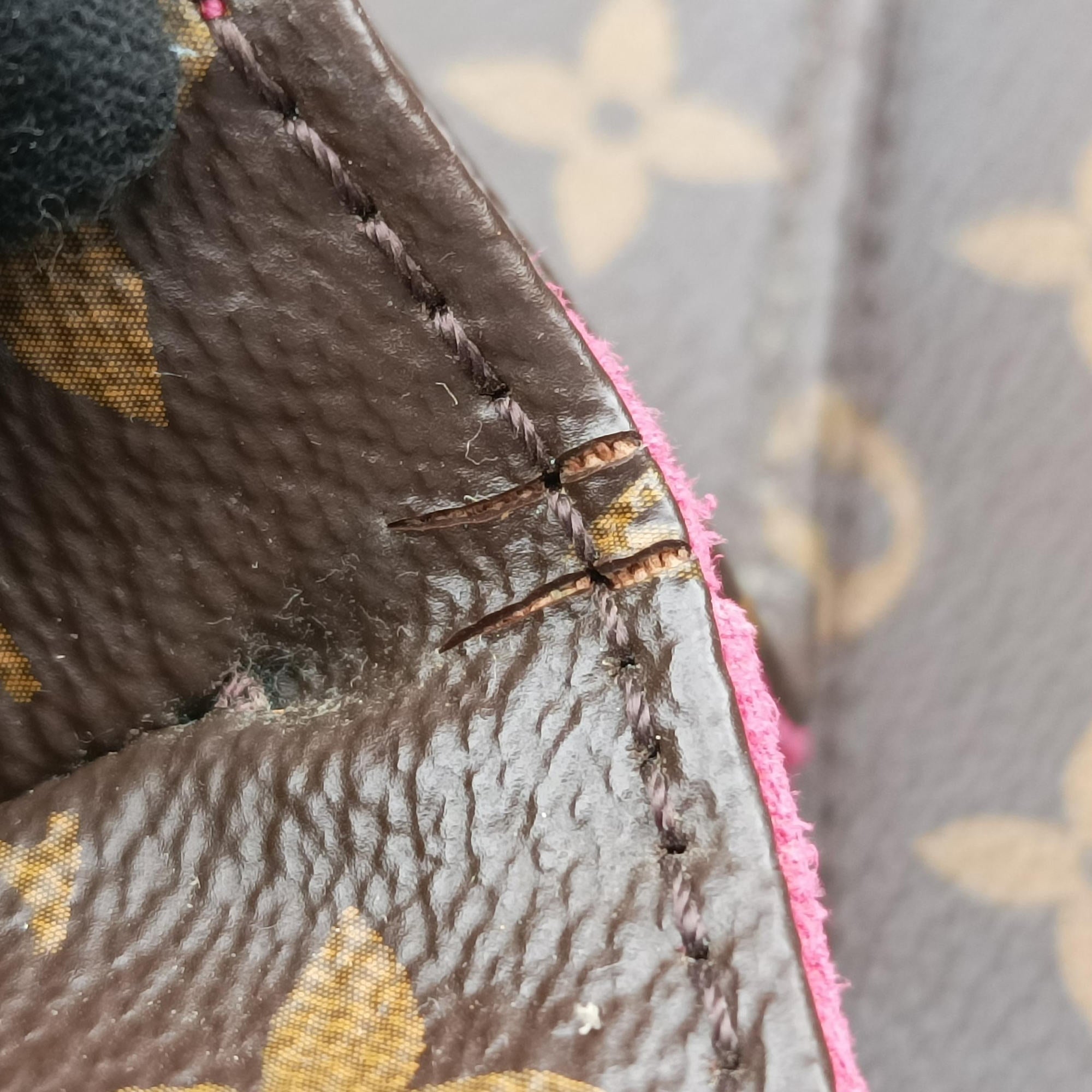 Secondhand Louis Vuitton Pochette MeTIS MM Brown×multicolor Monogram Patches M43991 shoulderbag | stylenewstar
