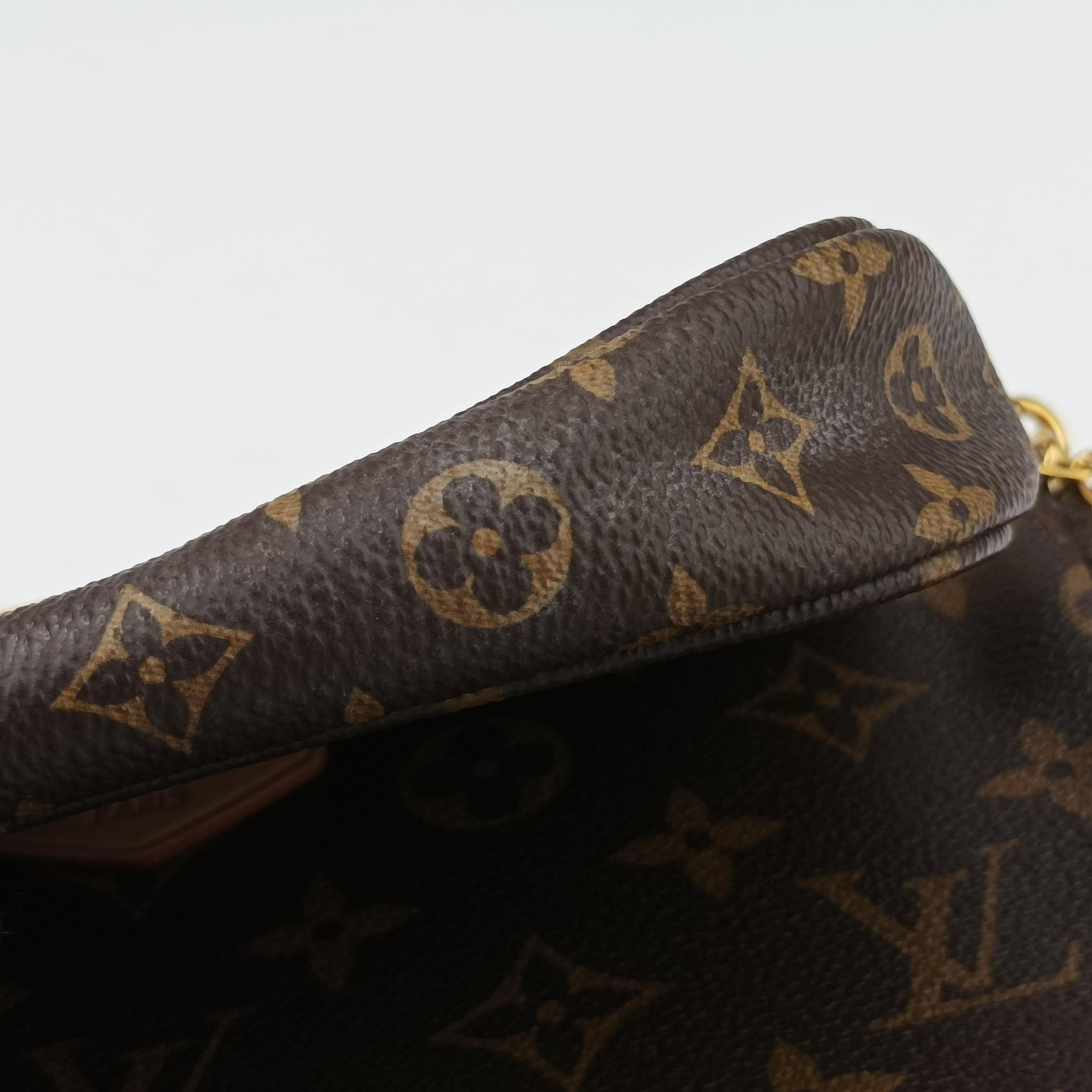 Vintage Louis Vuitton MULTI POCHETTE ACCESSOIRES MARRON×ROSE CLAIRE Monogram Canvas M44840 shoulderbag | stylenewstar