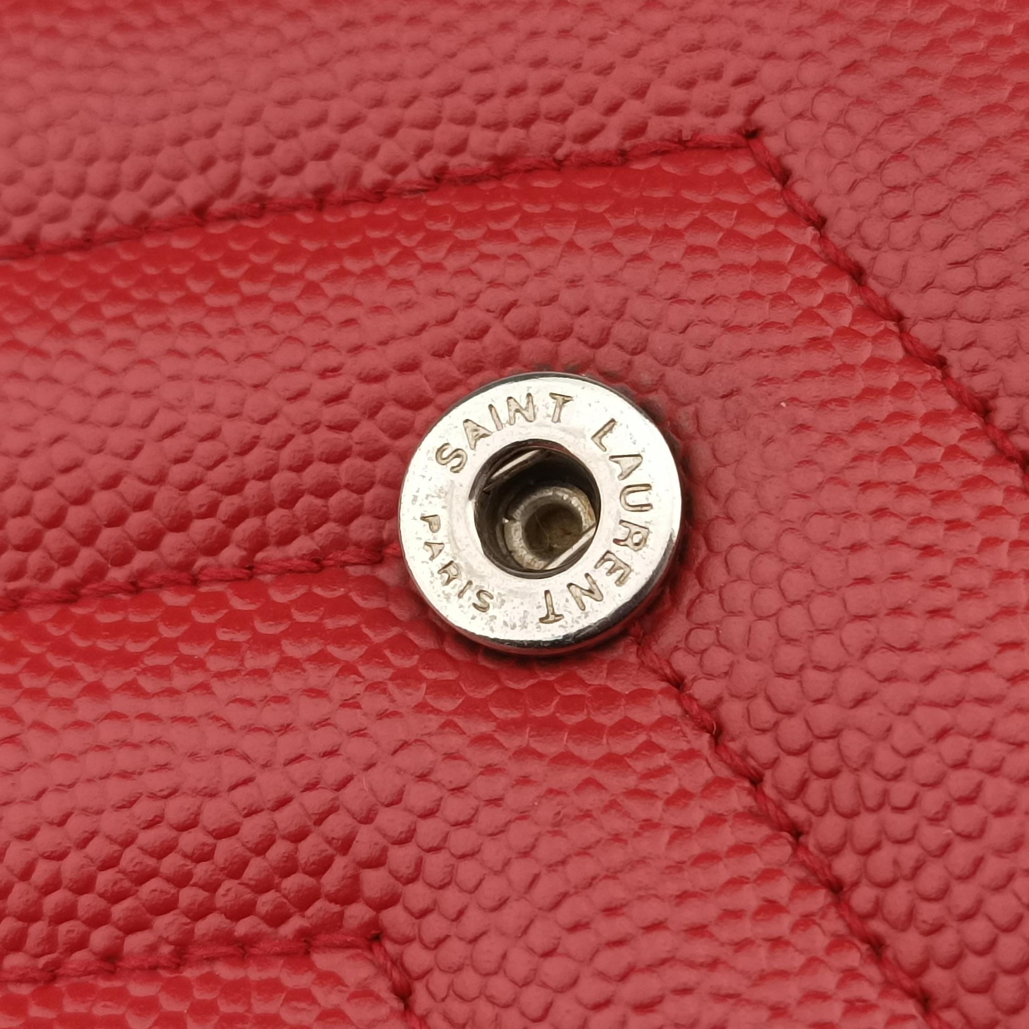 Pre-owned Yves Saint Laurent Cassandra Envelope Red Caviar Skin 393953 shoulderbag | stylenewstar