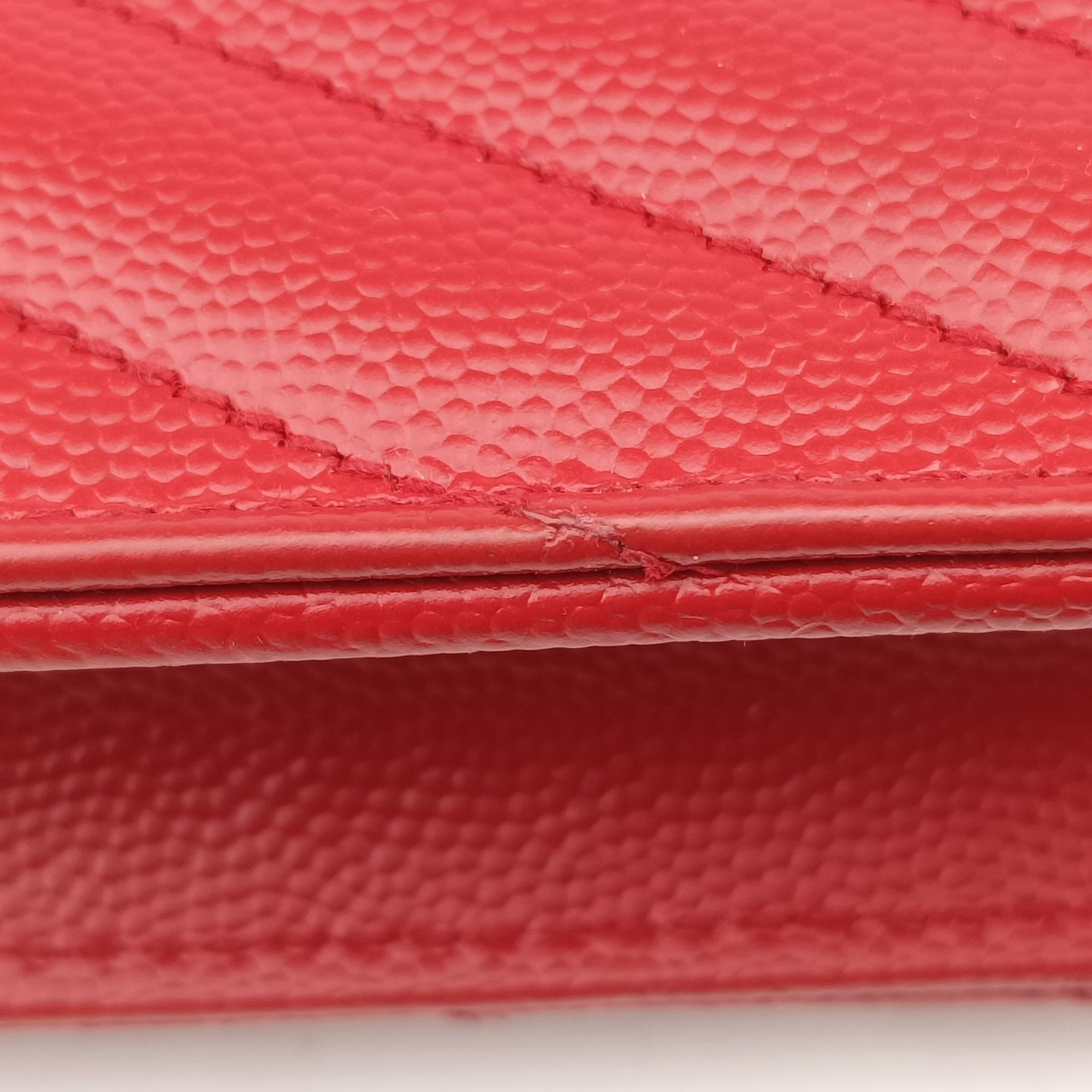 Pre-owned Yves Saint Laurent Cassandra Envelope Red Caviar Skin 393953 shoulderbag | stylenewstar