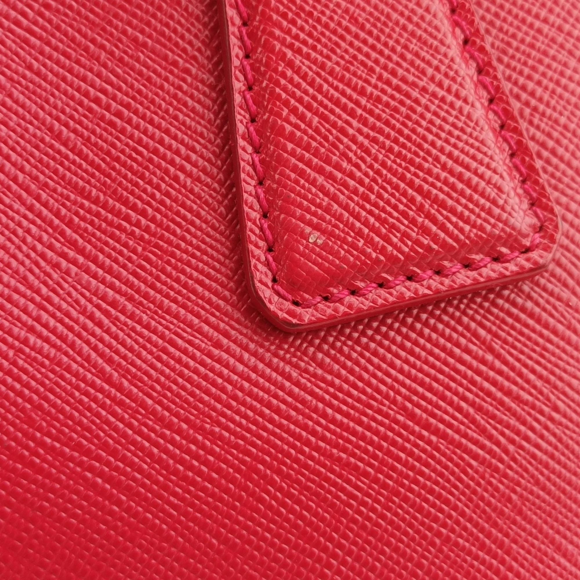 Pre-owned Prada Galleria Red SAFFIANO Leather BN1844 shoulderbag | stylenewstar