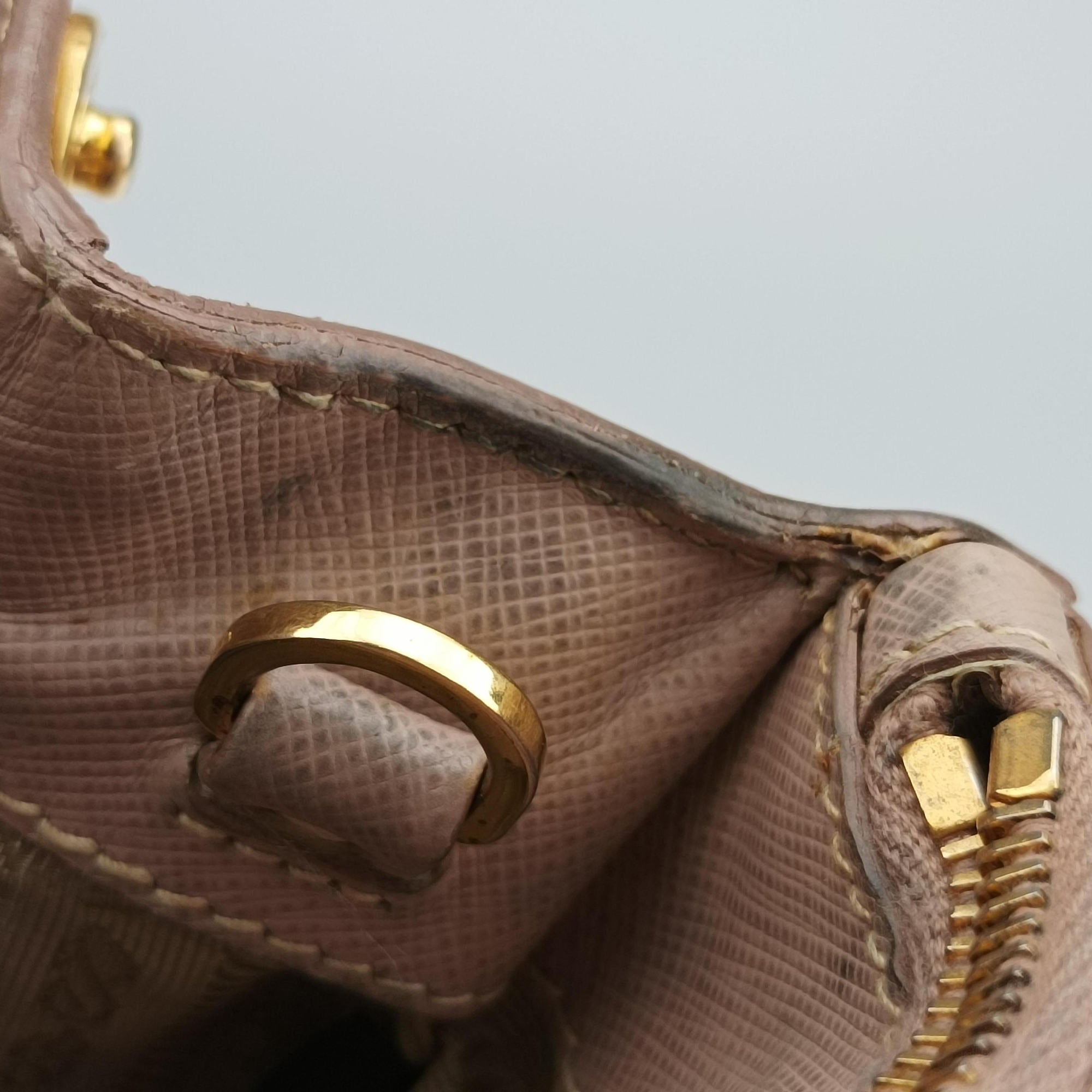 Pre-owned Prada Galleria Pink SAFFIANO Leather BN1874 shoulderbag | stylenewstar