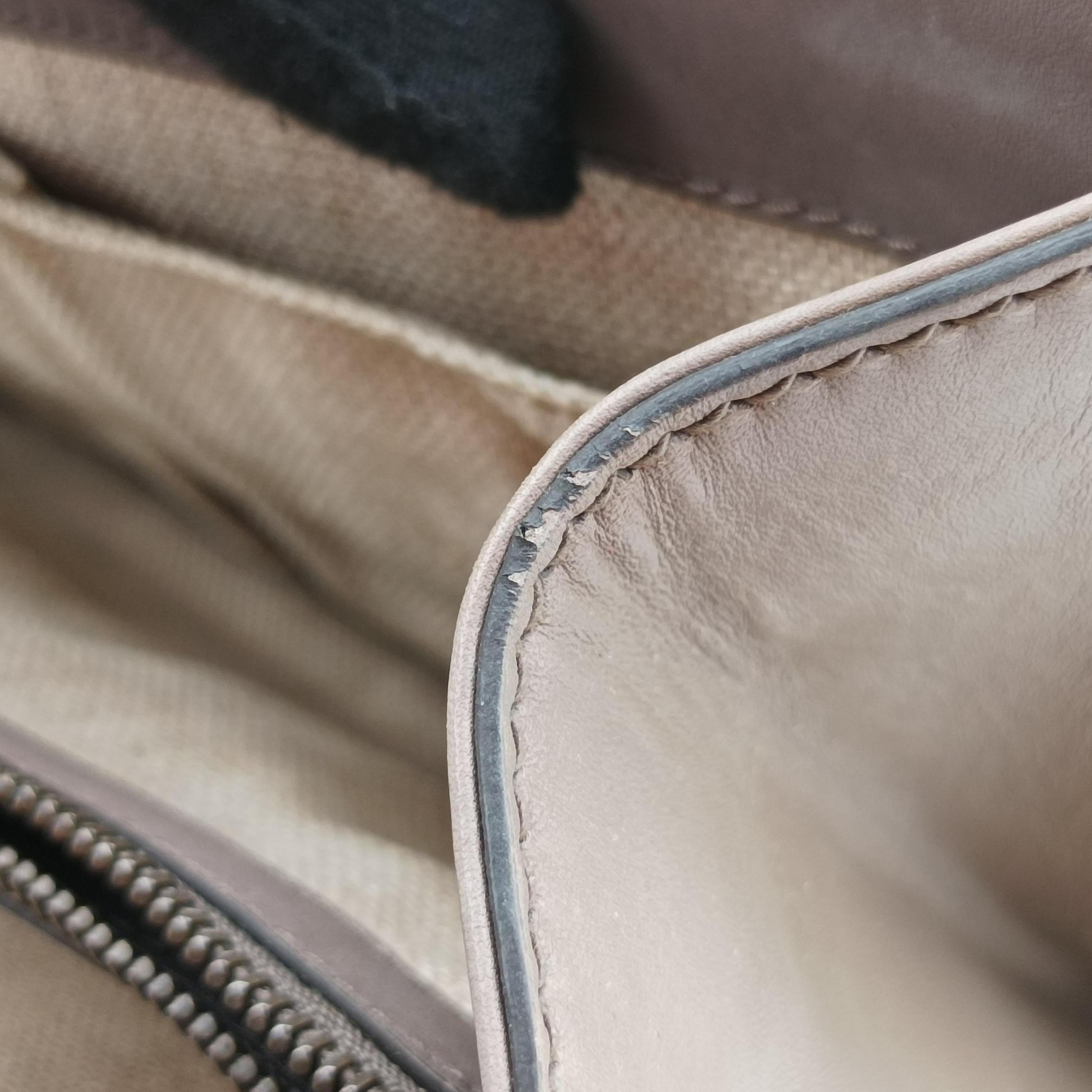 Pre-owned Gucci Duilio Brogue Brown Leather 296902 shoulderbag | stylenewstar