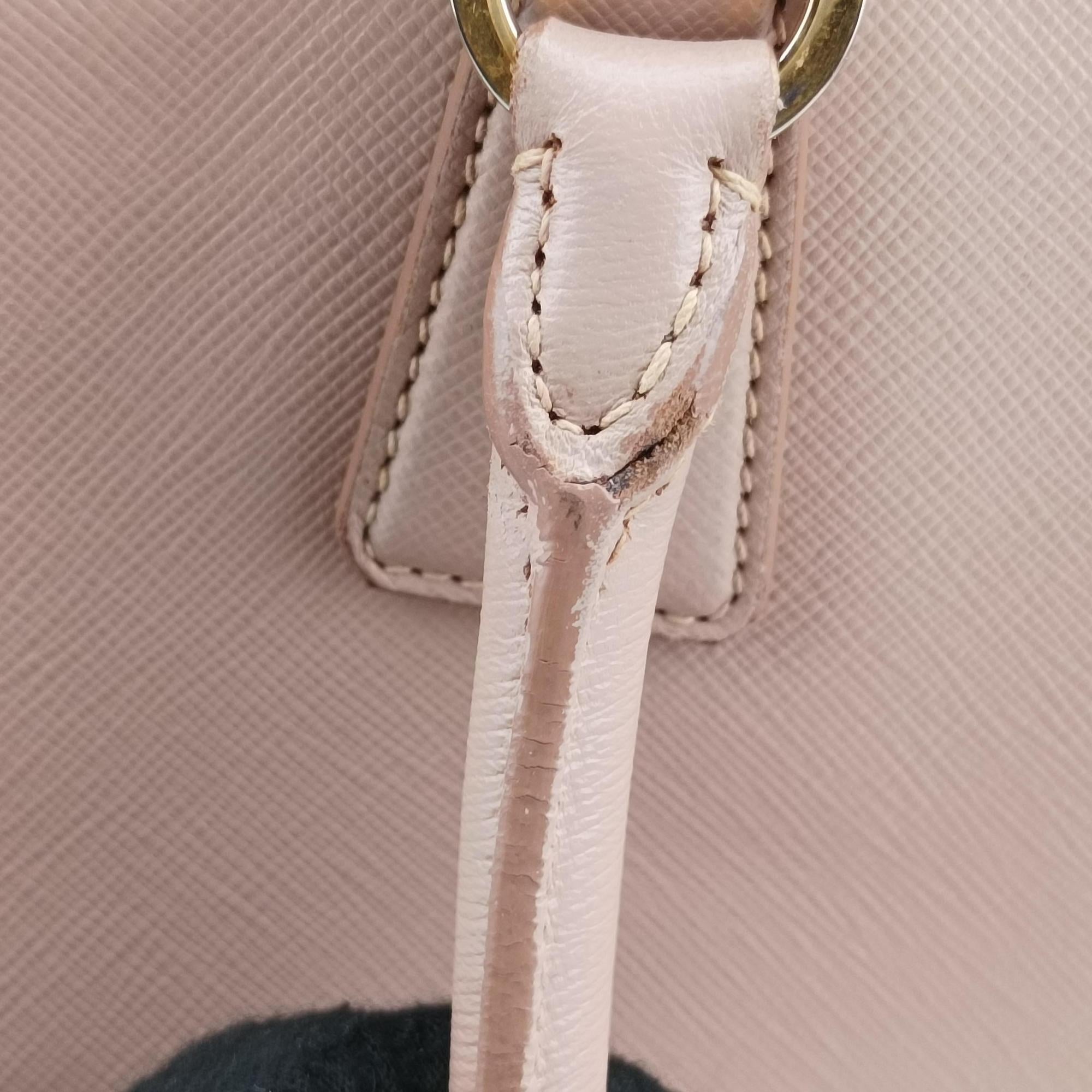 Pre-owned Prada Galleria Pink SAFFIANO Leather BN2274 shoulderbag | stylenewstar