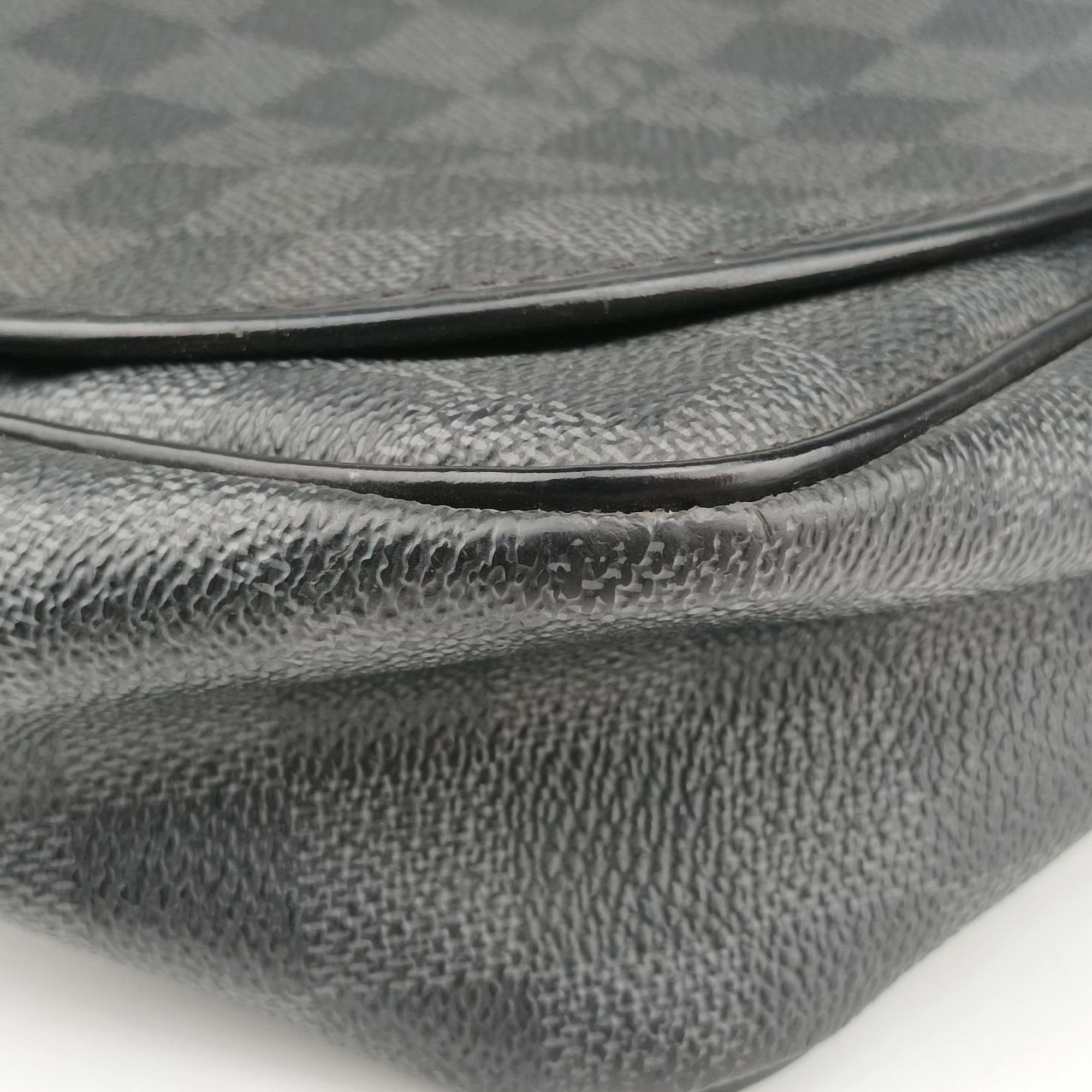 Pre-owned Louis Vuitton DANIEL MM Noir Damier  Graphite N58029 shoulderbag | stylenewstar
