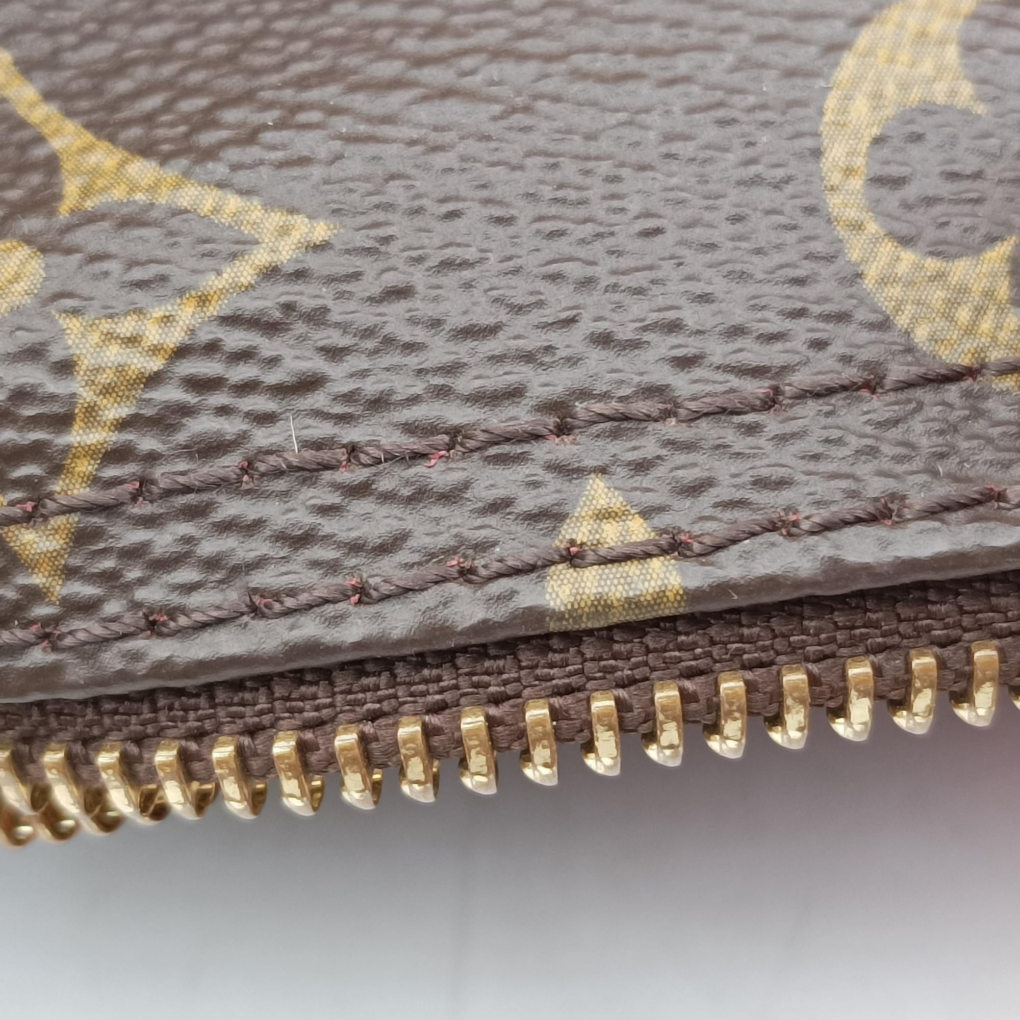 Pre-owned Louis Vuitton SPEEDY30 Brown×Flamingo Monogram Totem M41665 handbag | stylenewstar