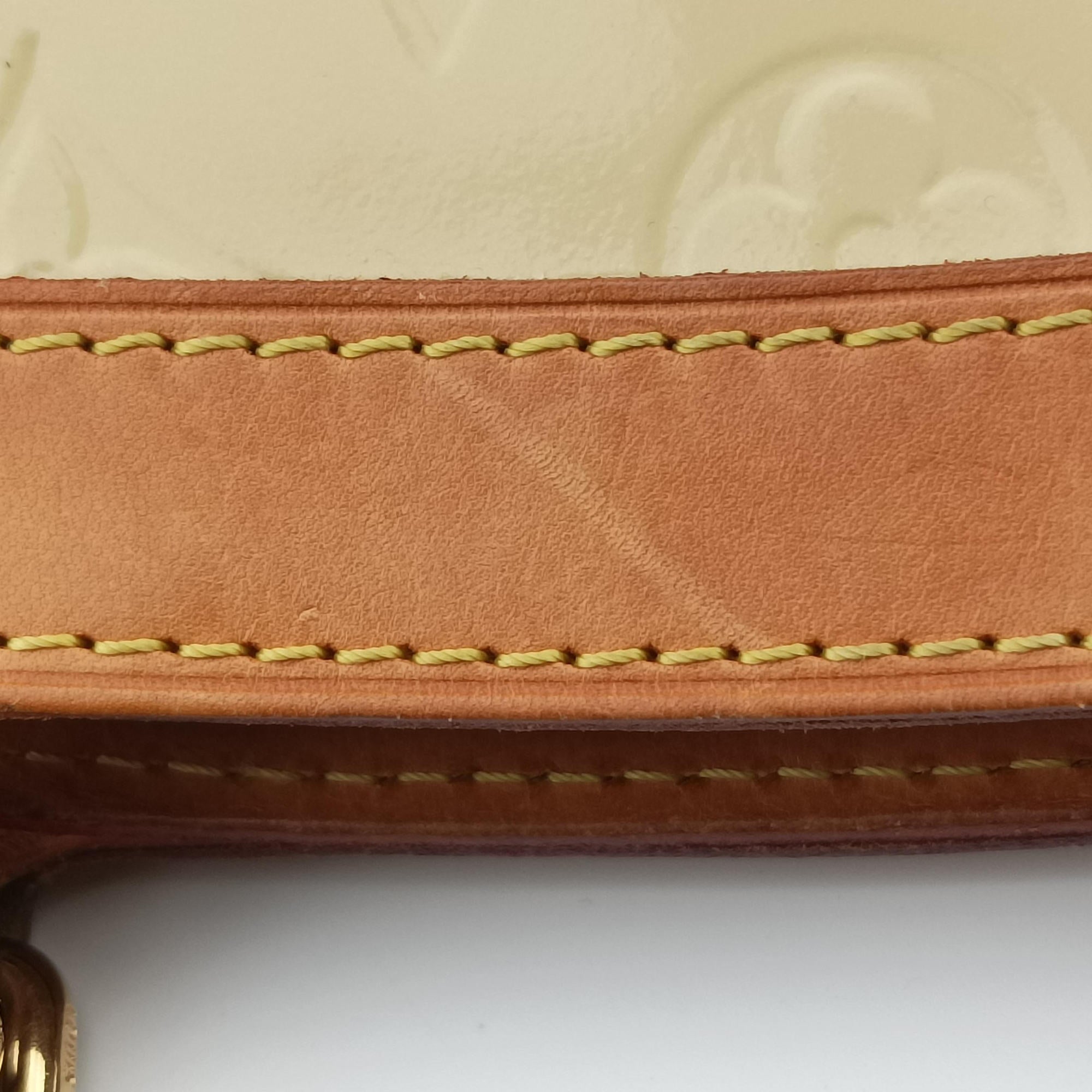 Pre-owned Louis Vuitton Brea MM Broncorail Vernis M91456 shoulderbag | stylenewstar