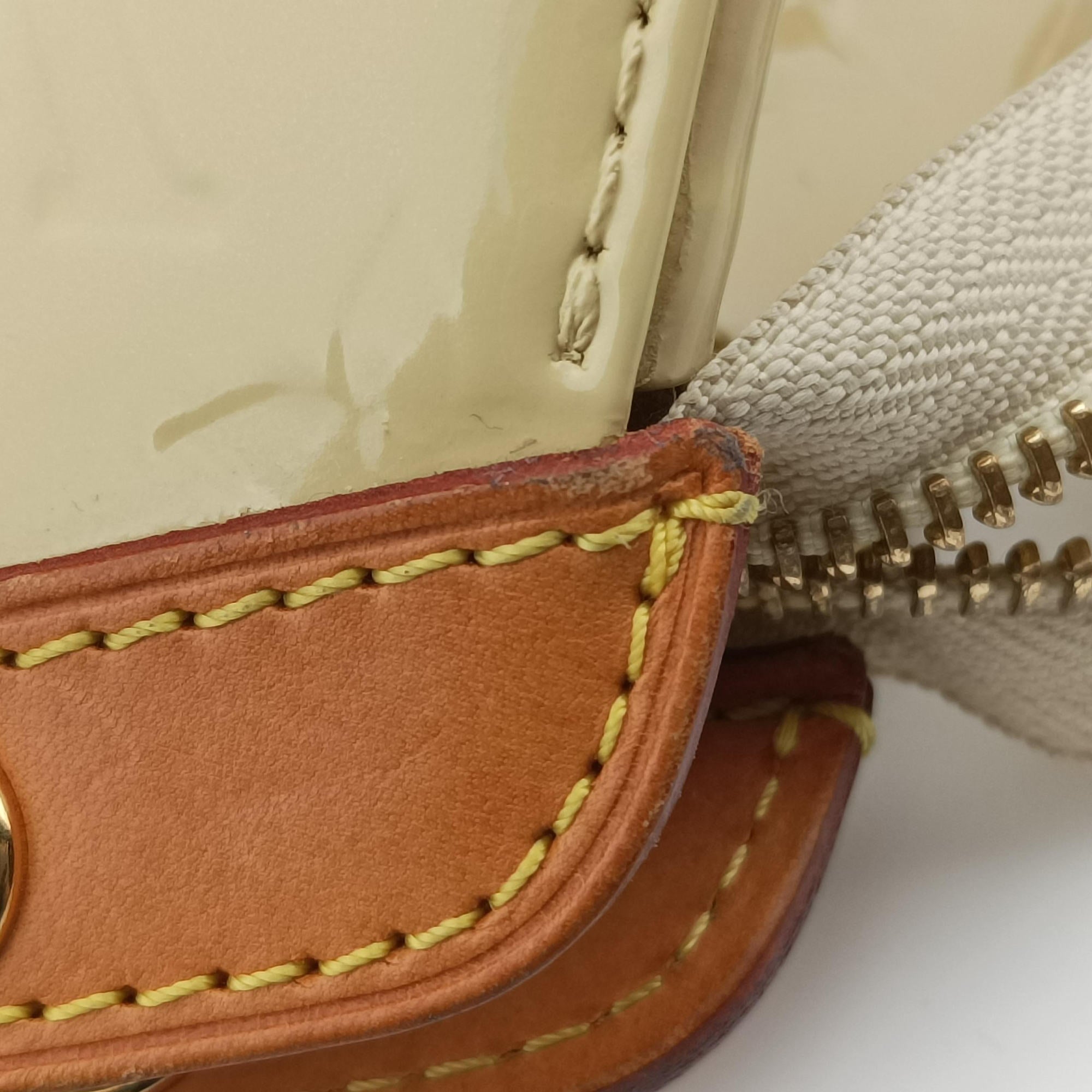 Pre-owned Louis Vuitton Brea MM Broncorail Vernis M91456 shoulderbag | stylenewstar