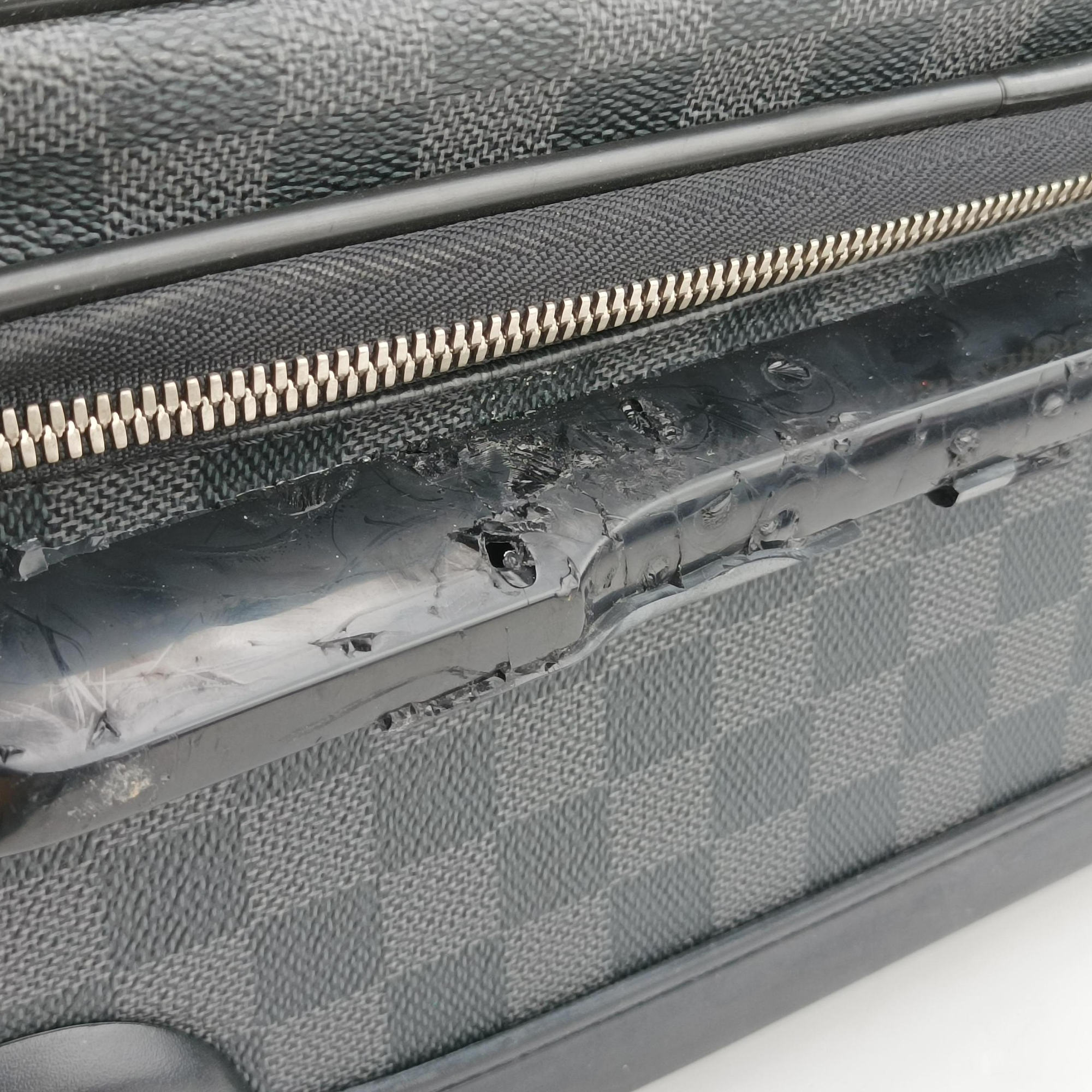 Pre-owned Louis Vuitton Pegasus 55 Noir Damier Graphite N23300 suitcase | stylenewstar