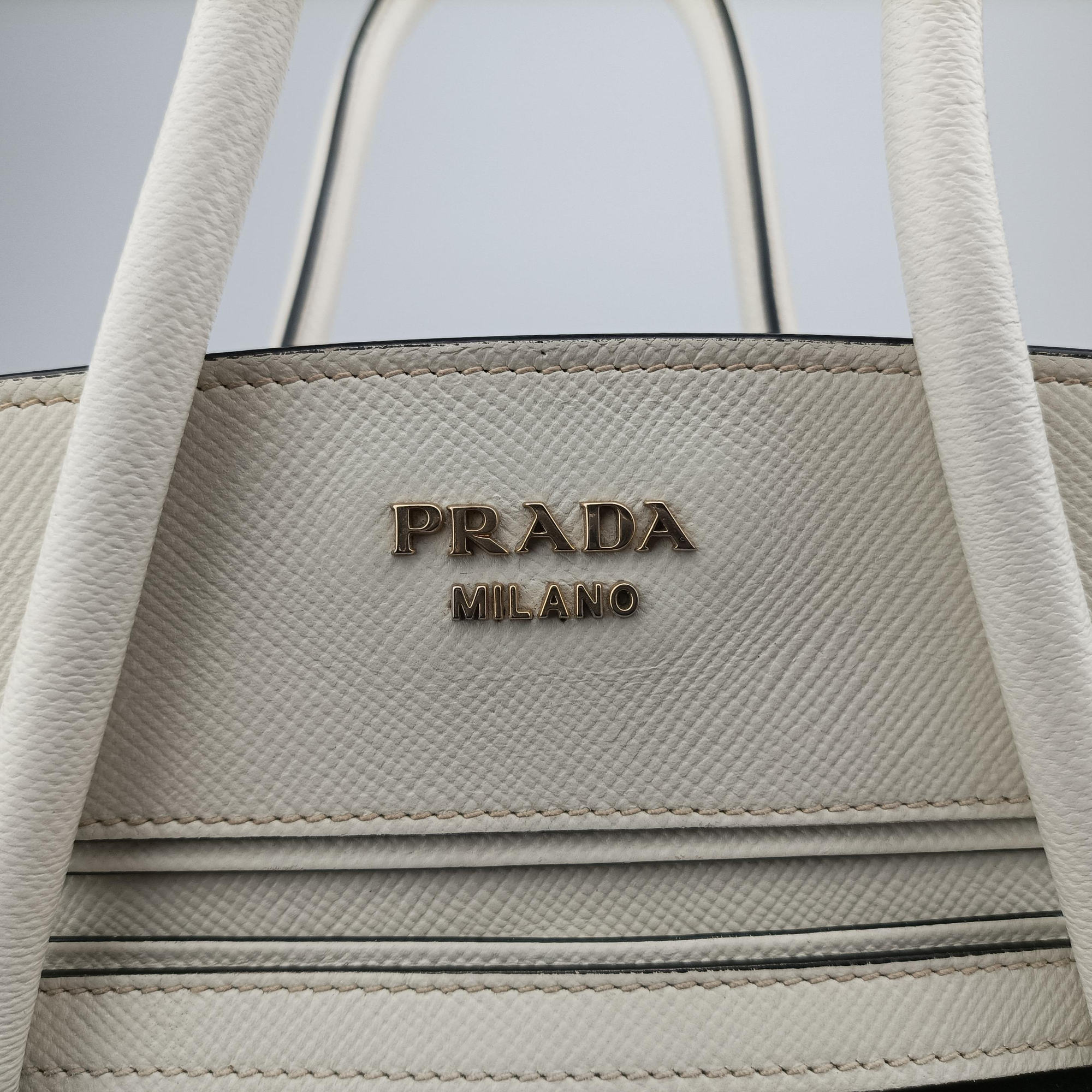 Pre-owned Prada Logo White×Black Saffiano leather×leather×canvas BN2595 shoulderbag | stylenewstar
