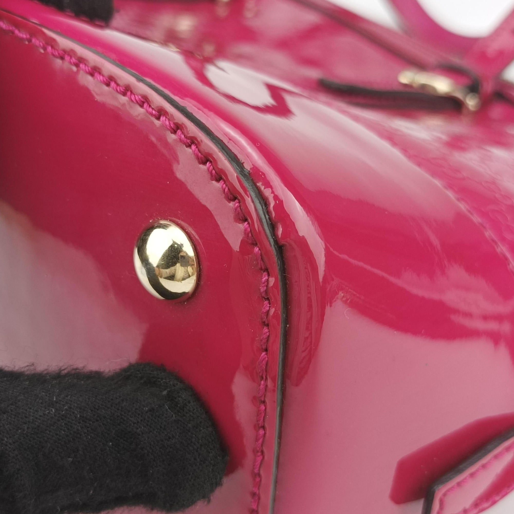 Pre-owned Gucci Microguccissima Rose Patent 309617 shoulderbag | stylenewstar