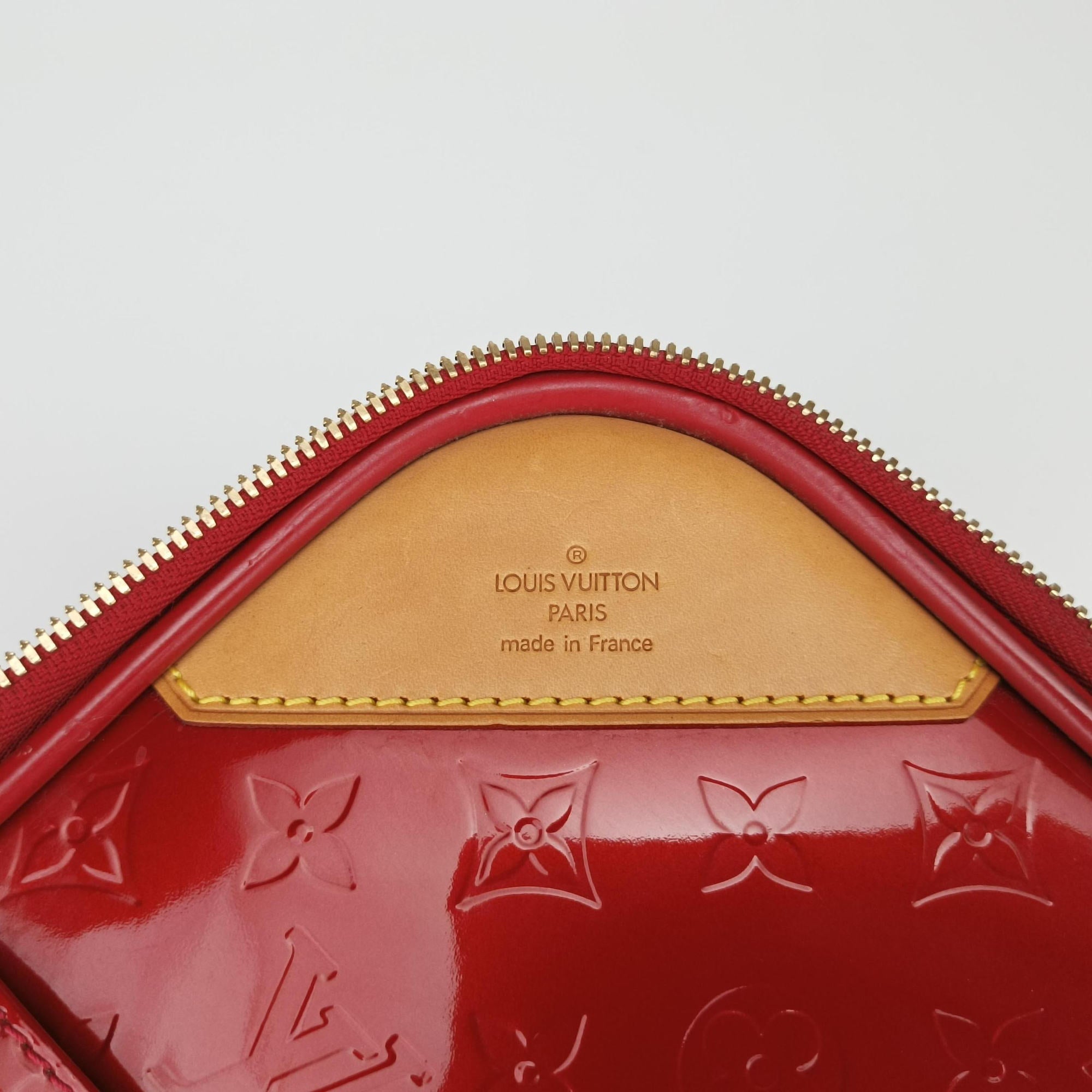 Pre-owned Louis Vuitton Pegase 45 pomme d'amour Vernis M91278 suitcase | stylenewstar