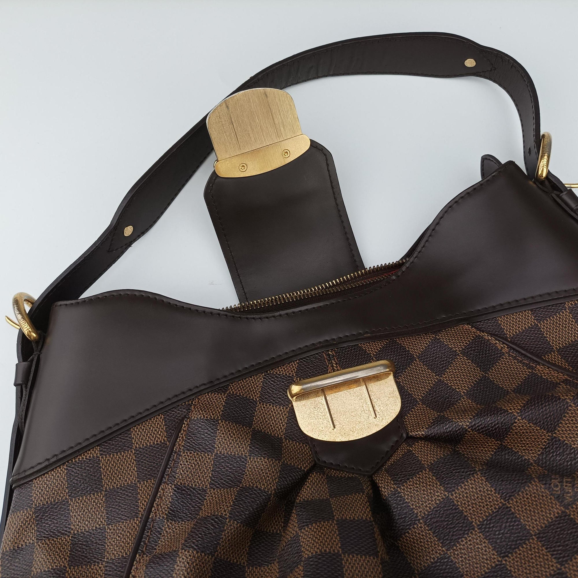 Pre-owned Louis Vuitton SISTINA MM EBENE Damier Canvas N41541 handbag | stylenewstar