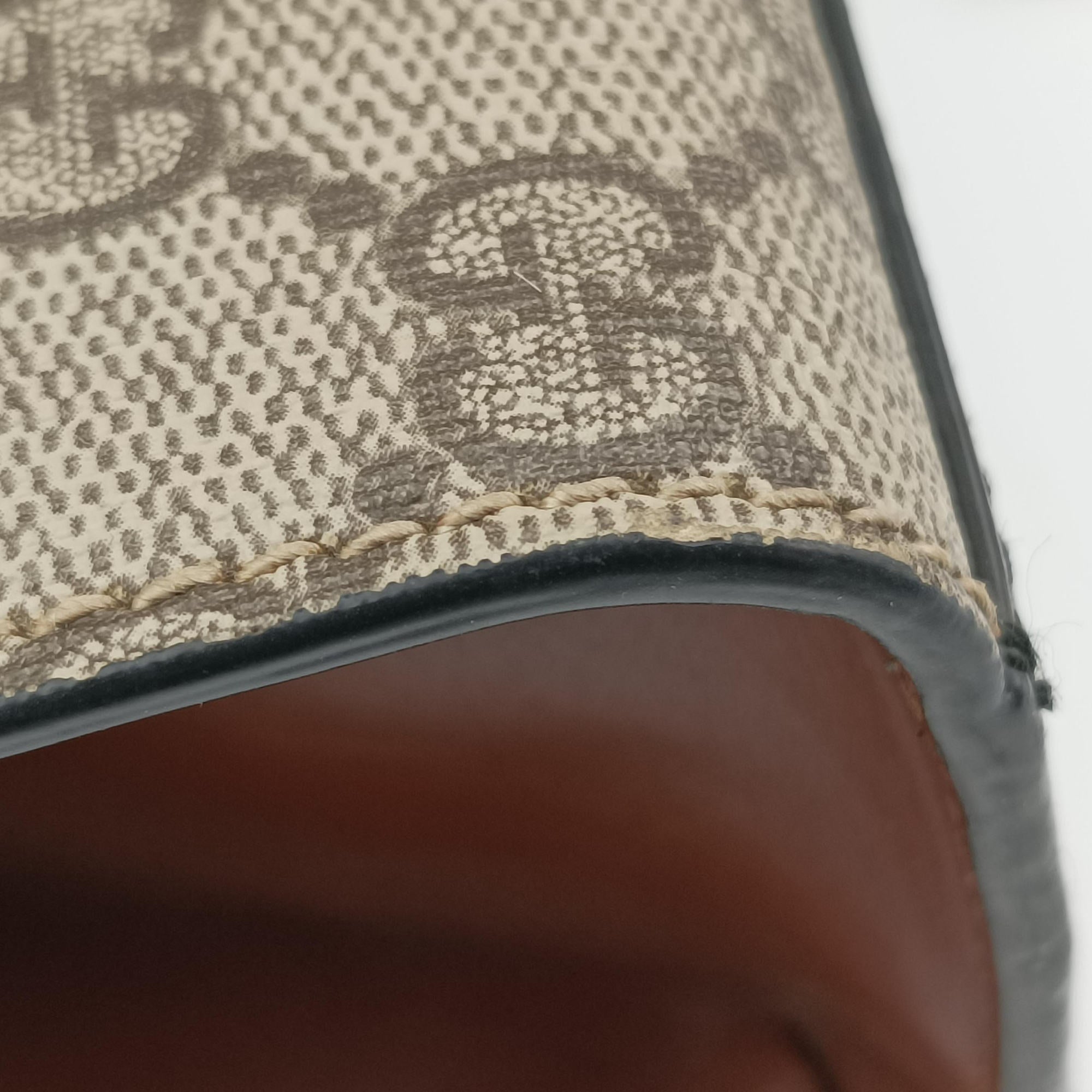 Vintage Gucci Padlock Beige×black PVC coated canvas×Leather 409487 shoulderbag | stylenewstar