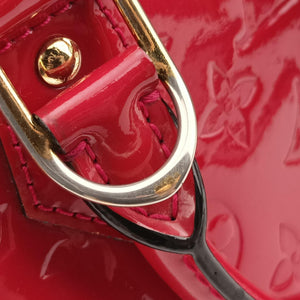 Pre-owned Louis Vuitton Alma BB pomme d'amour Vernis M91606 shoulderbag | stylenewstar