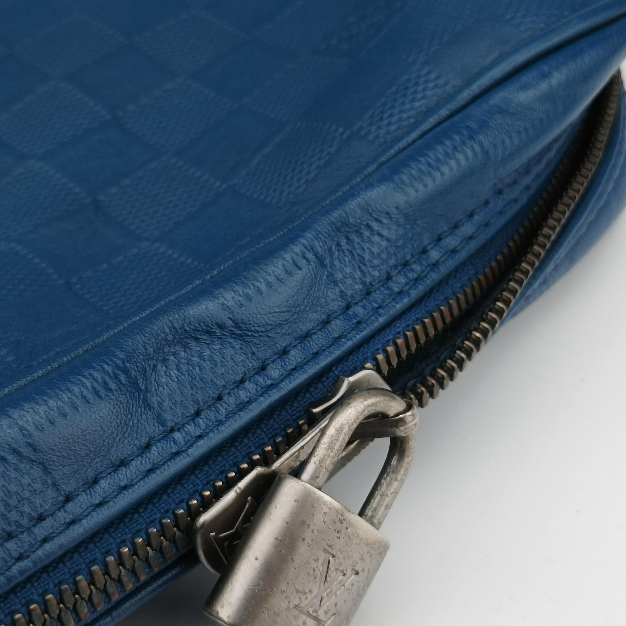 Secondhand Louis Vuitton Porte-Document Voyage Neptune Damier Infini N41291 handbag | stylenewstar